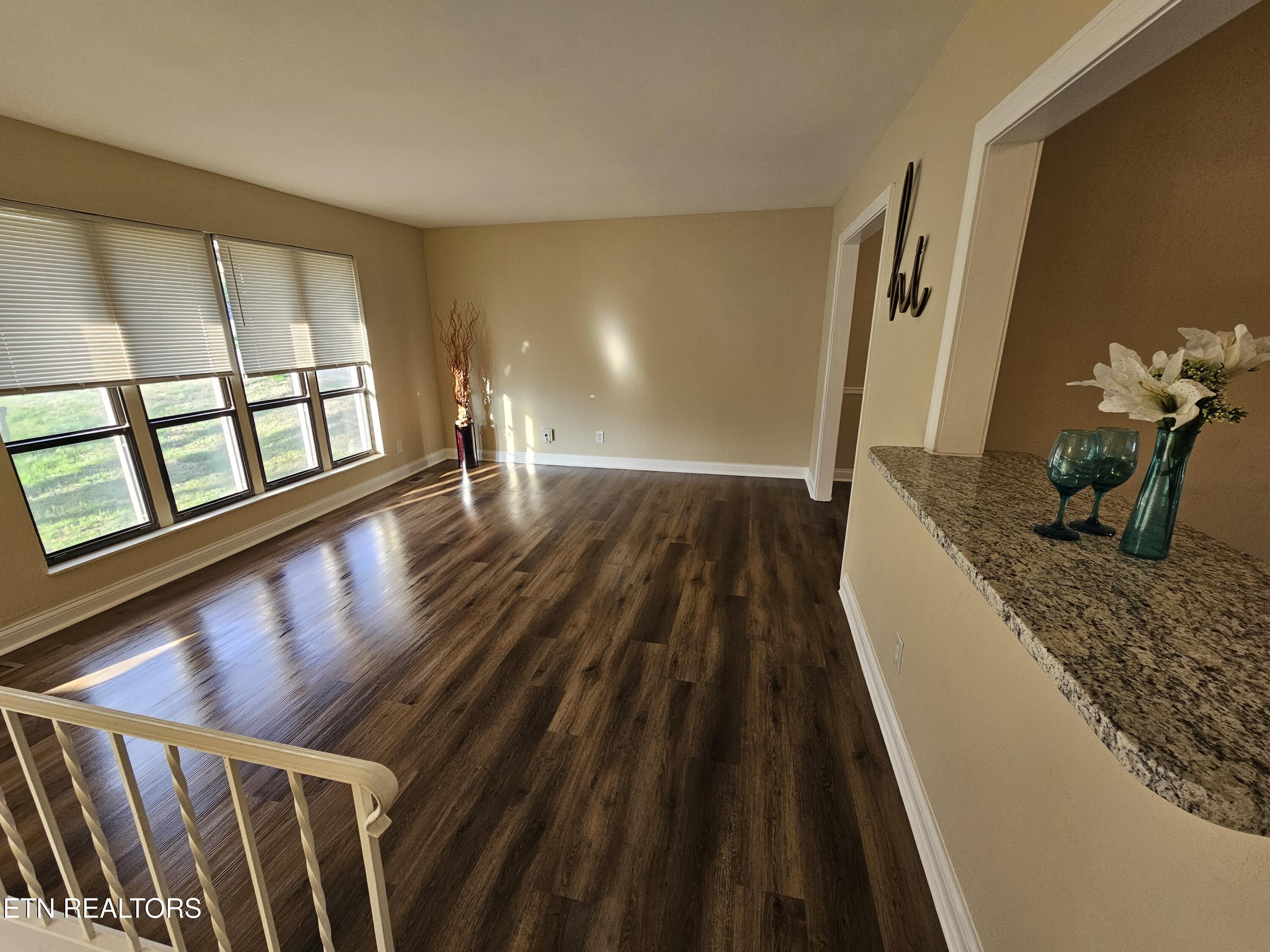 8924 Moneymaker Drive Knoxville TN 37923