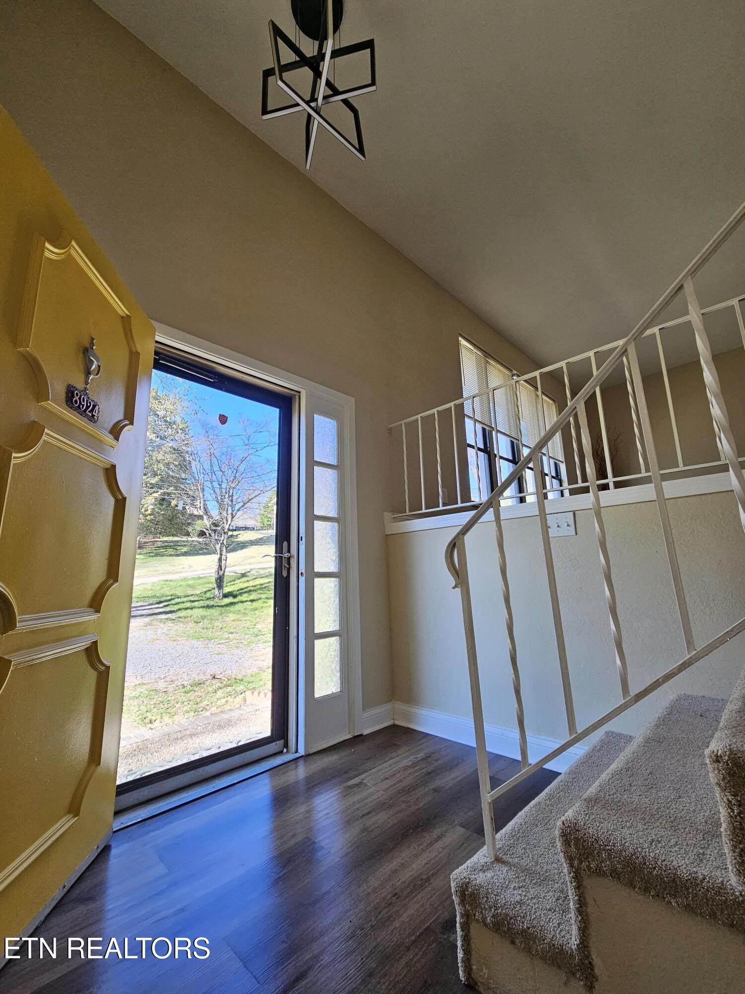 8924 Moneymaker Drive Knoxville TN 37923