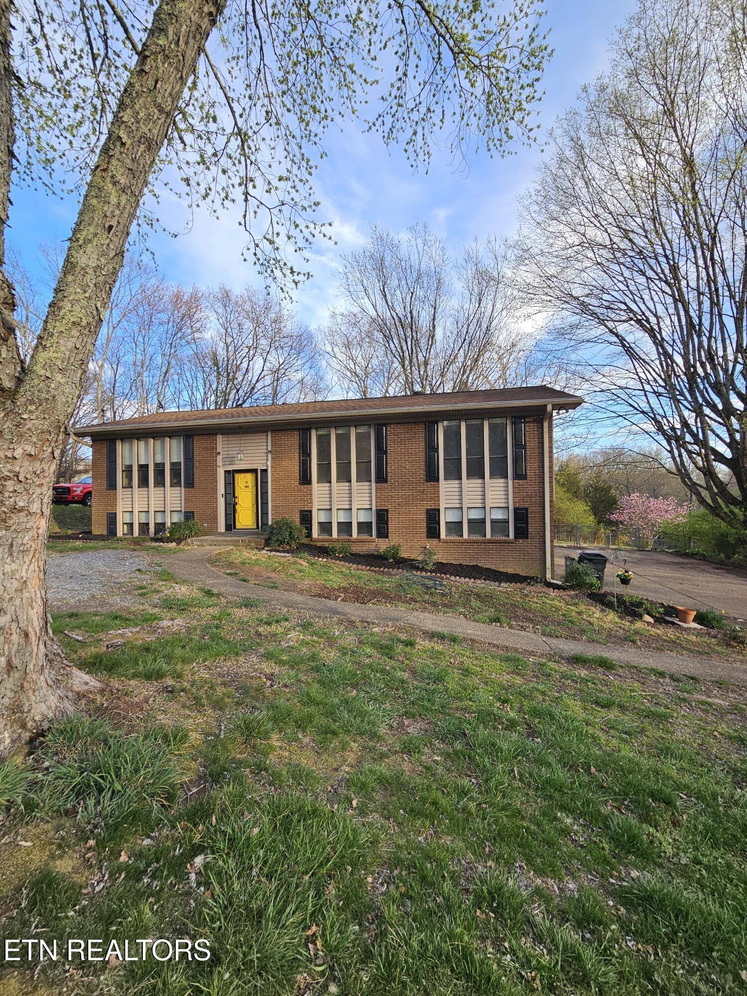 8924 Moneymaker Drive Knoxville TN 37923