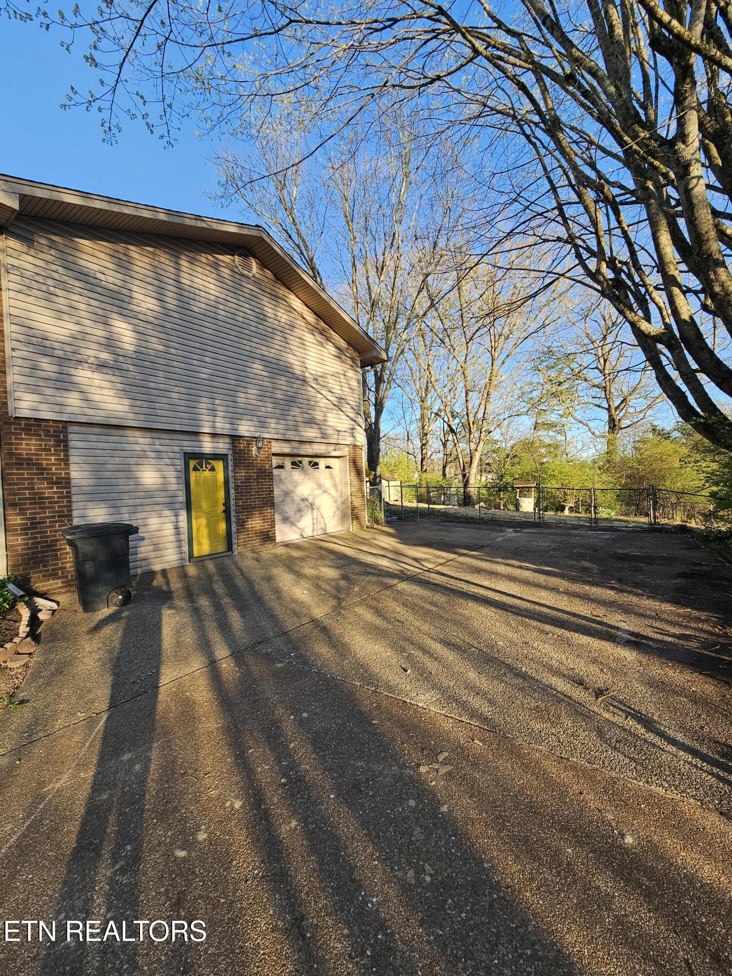 8924 Moneymaker Drive Knoxville TN 37923