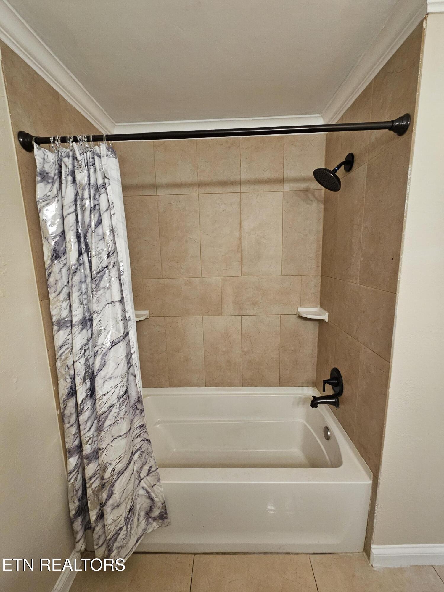 8924 Moneymaker Drive Knoxville TN 37923
