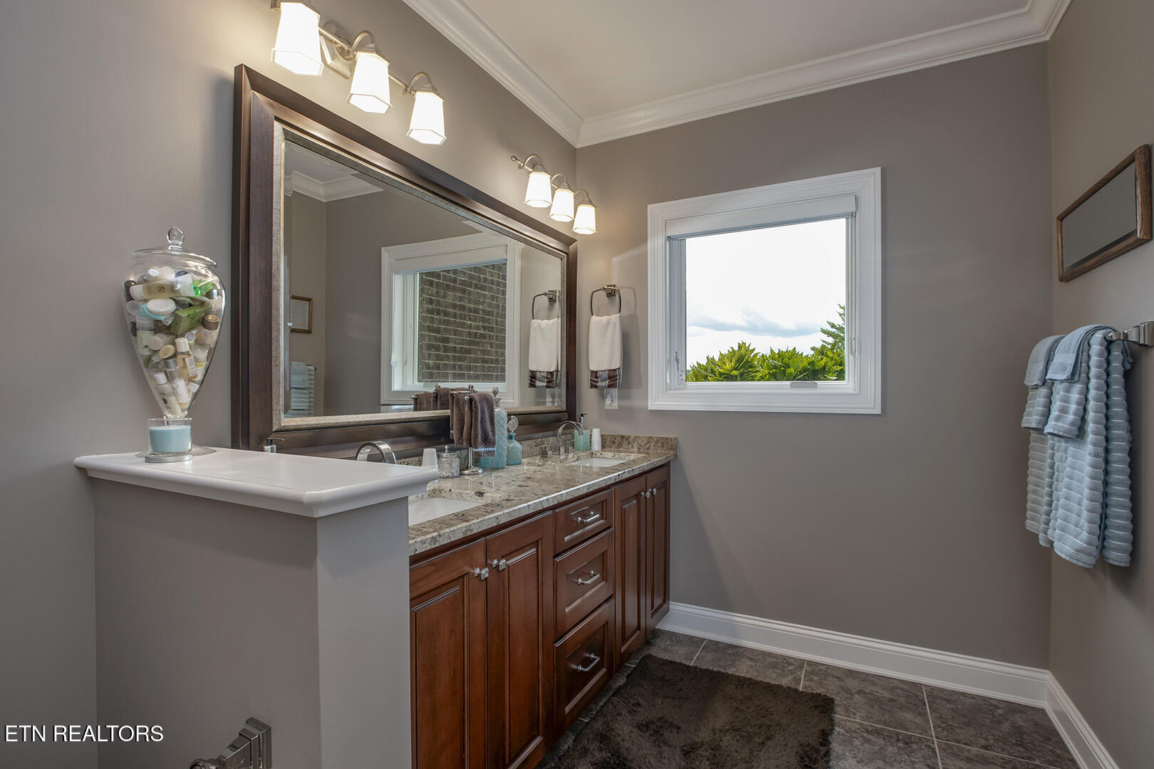 151 Walosi Way Loudon TN 37774