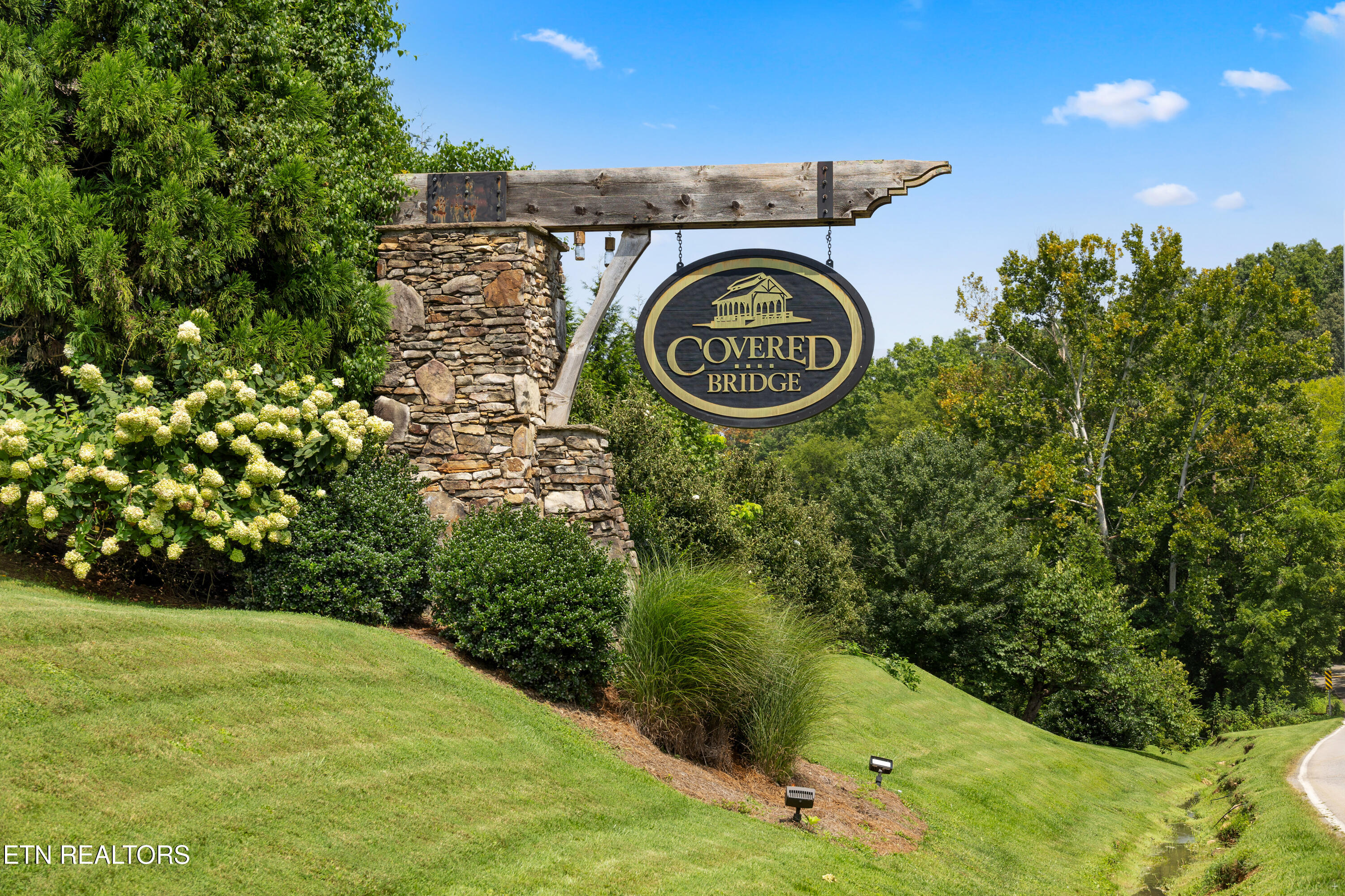 2124 Viewcrest Lane Knoxville TN 37932