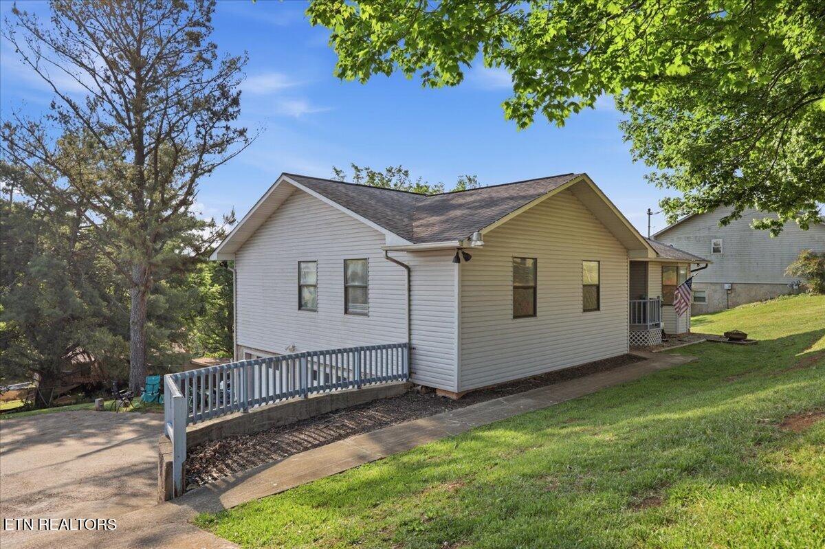 319 Ironwood Drive Kodak TN 37764