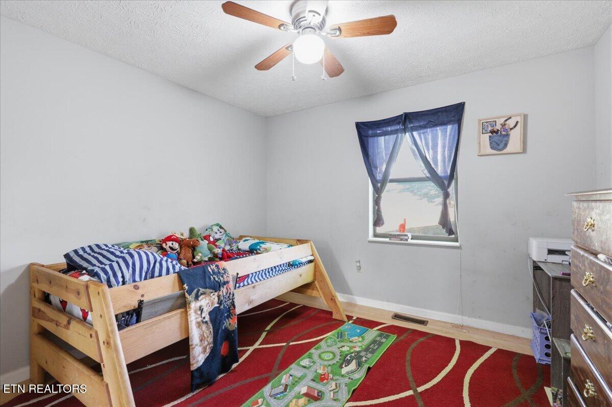 319 Ironwood Drive Kodak TN 37764