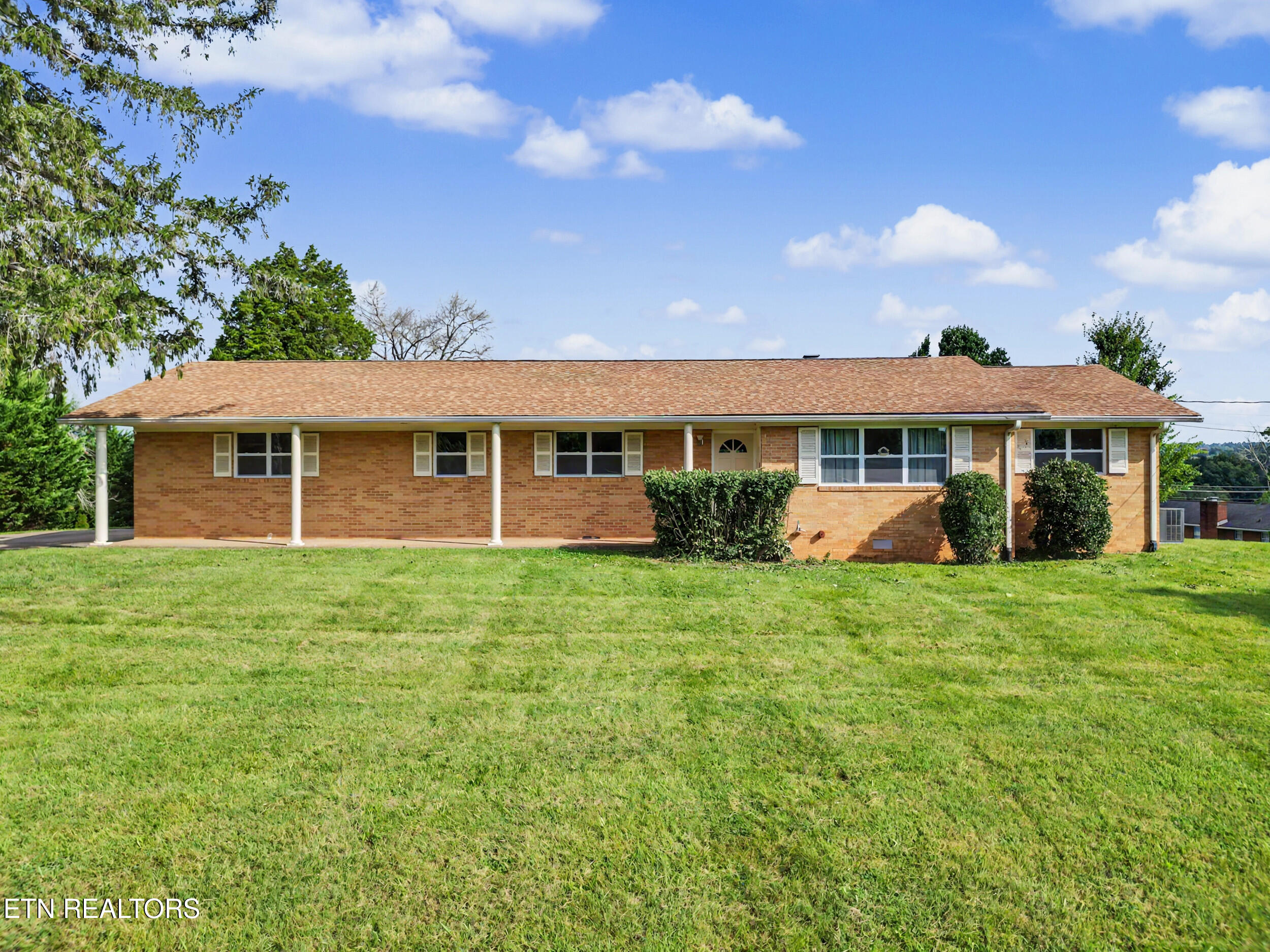 3717 Splendor Drive Knoxville TN 37918
