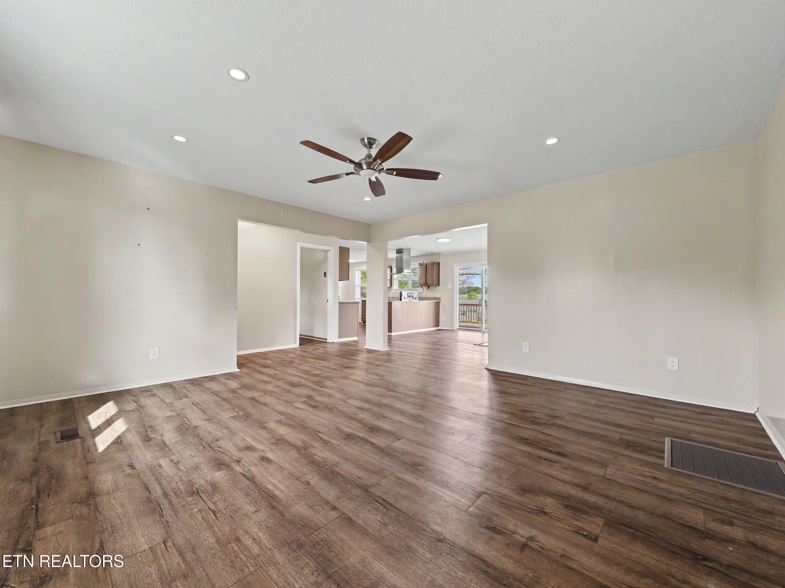 3717 Splendor Drive Knoxville TN 37918