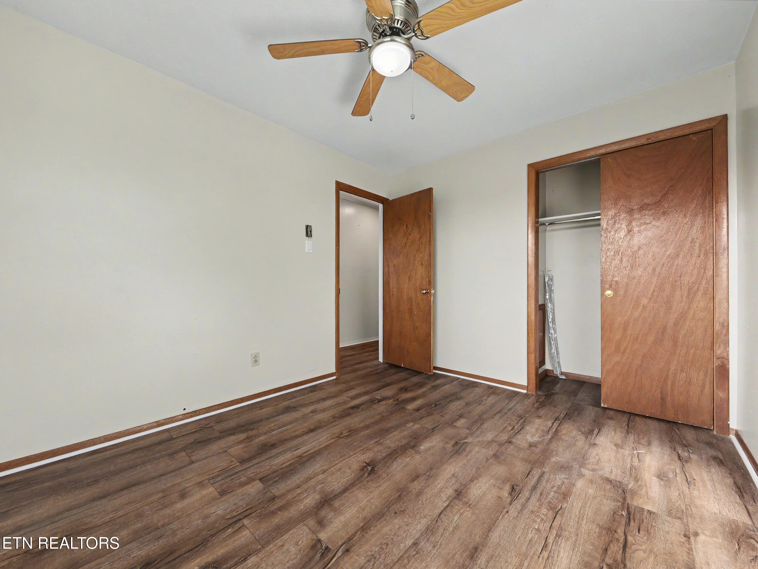 3717 Splendor Drive Knoxville TN 37918