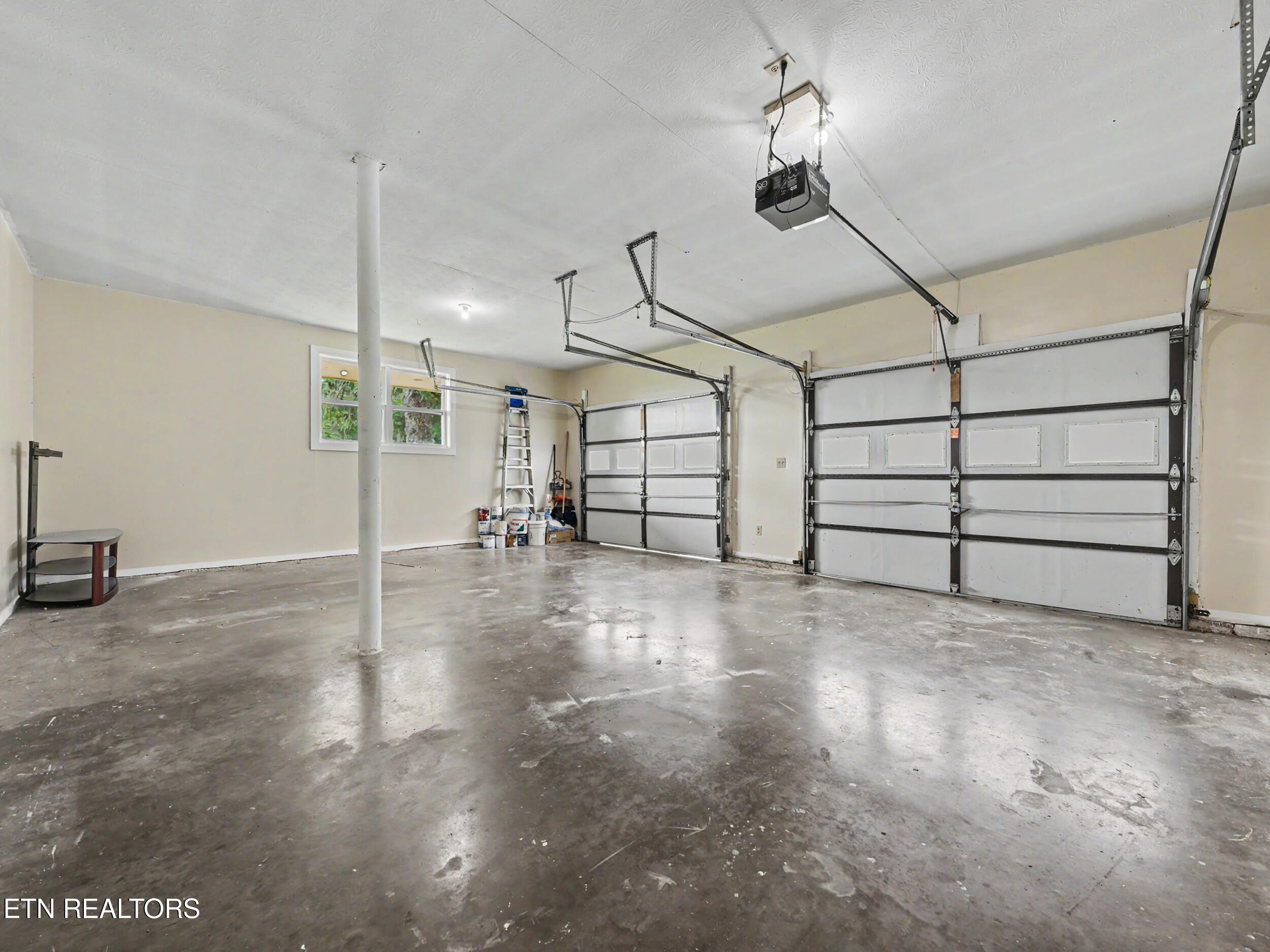 3717 Splendor Drive Knoxville TN 37918