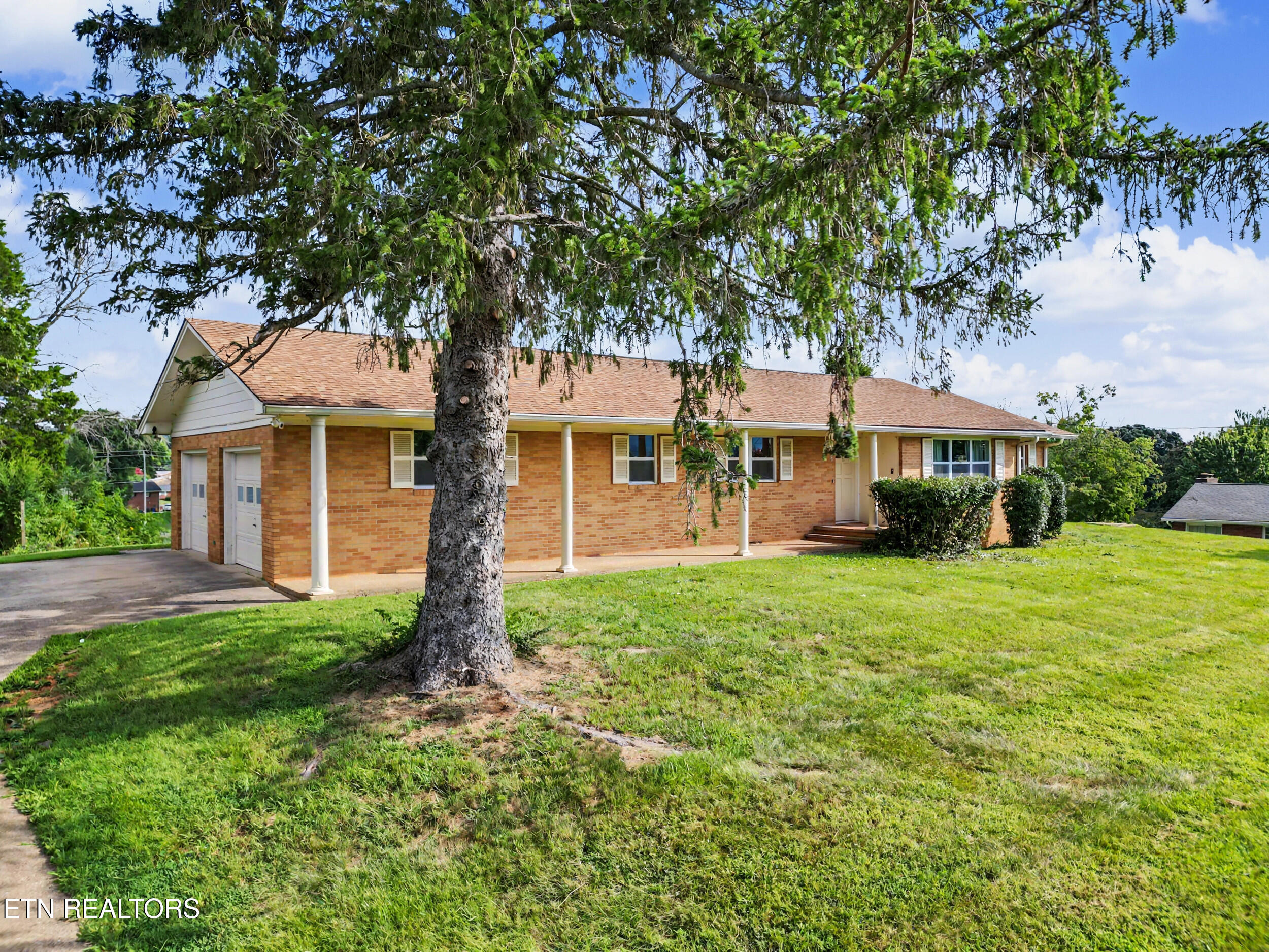 3717 Splendor Drive Knoxville TN 37918