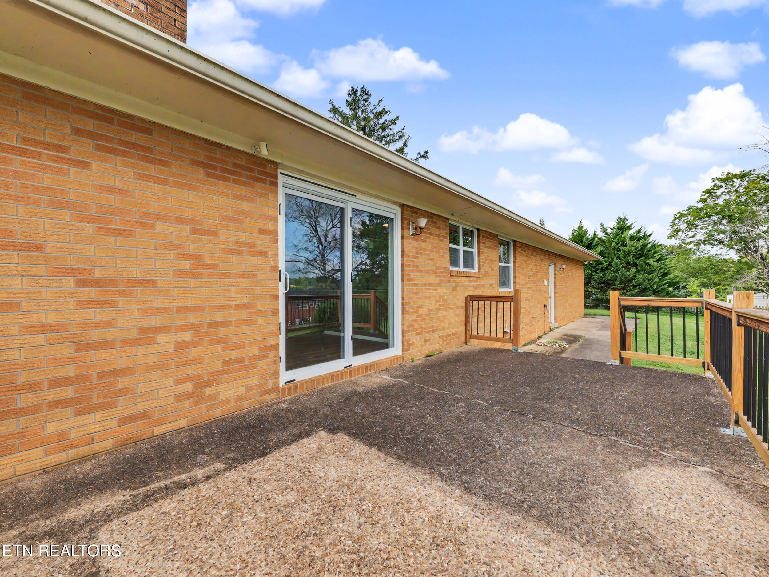 3717 Splendor Drive Knoxville TN 37918