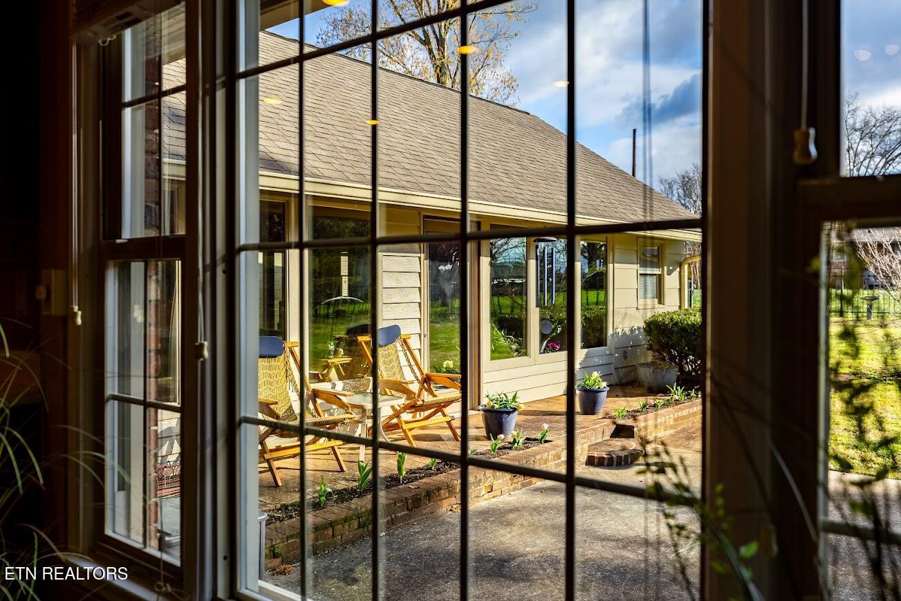 2024 W Velmetta Circle Knoxville TN 37920