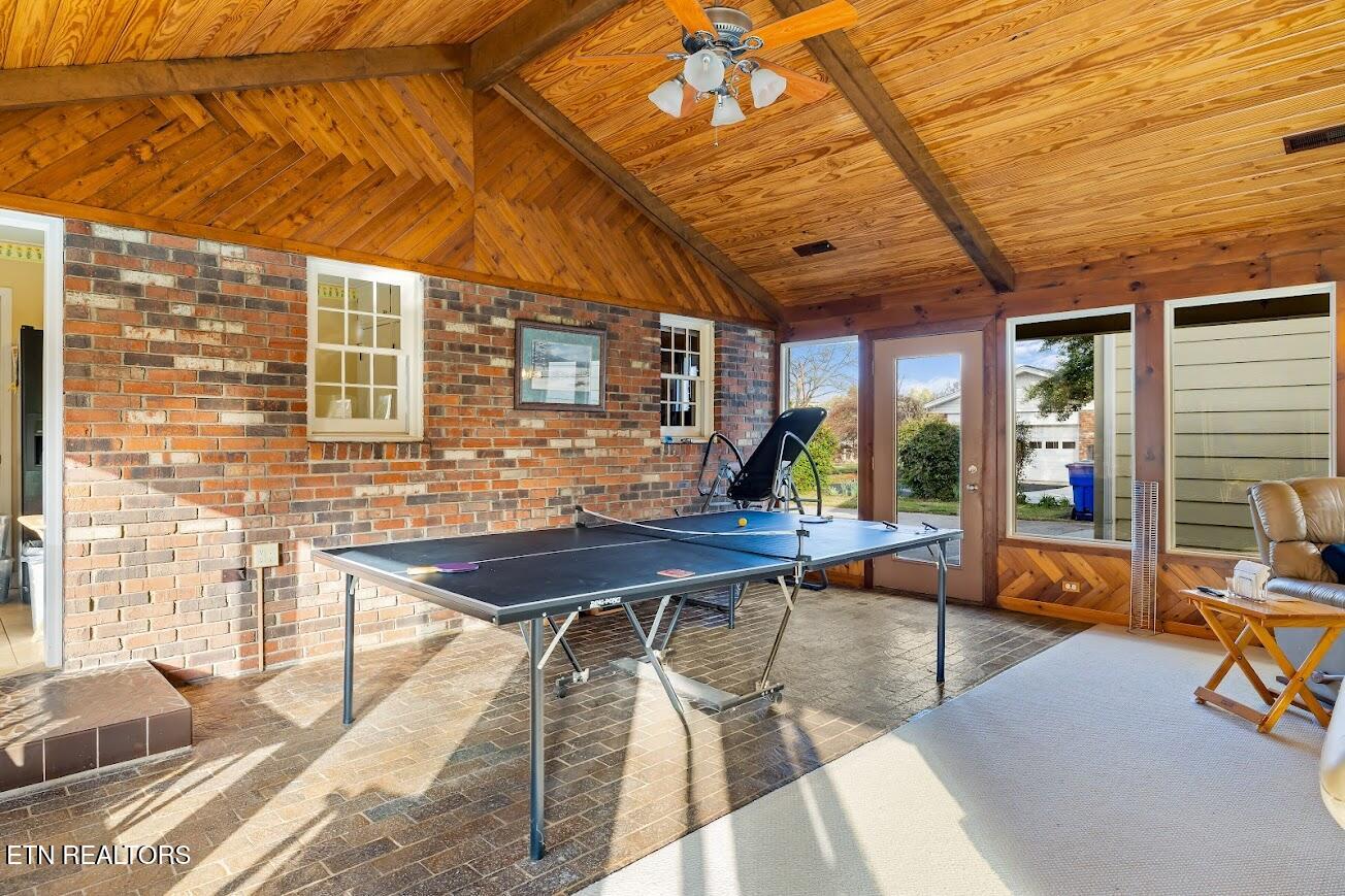 2024 W Velmetta Circle Knoxville TN 37920