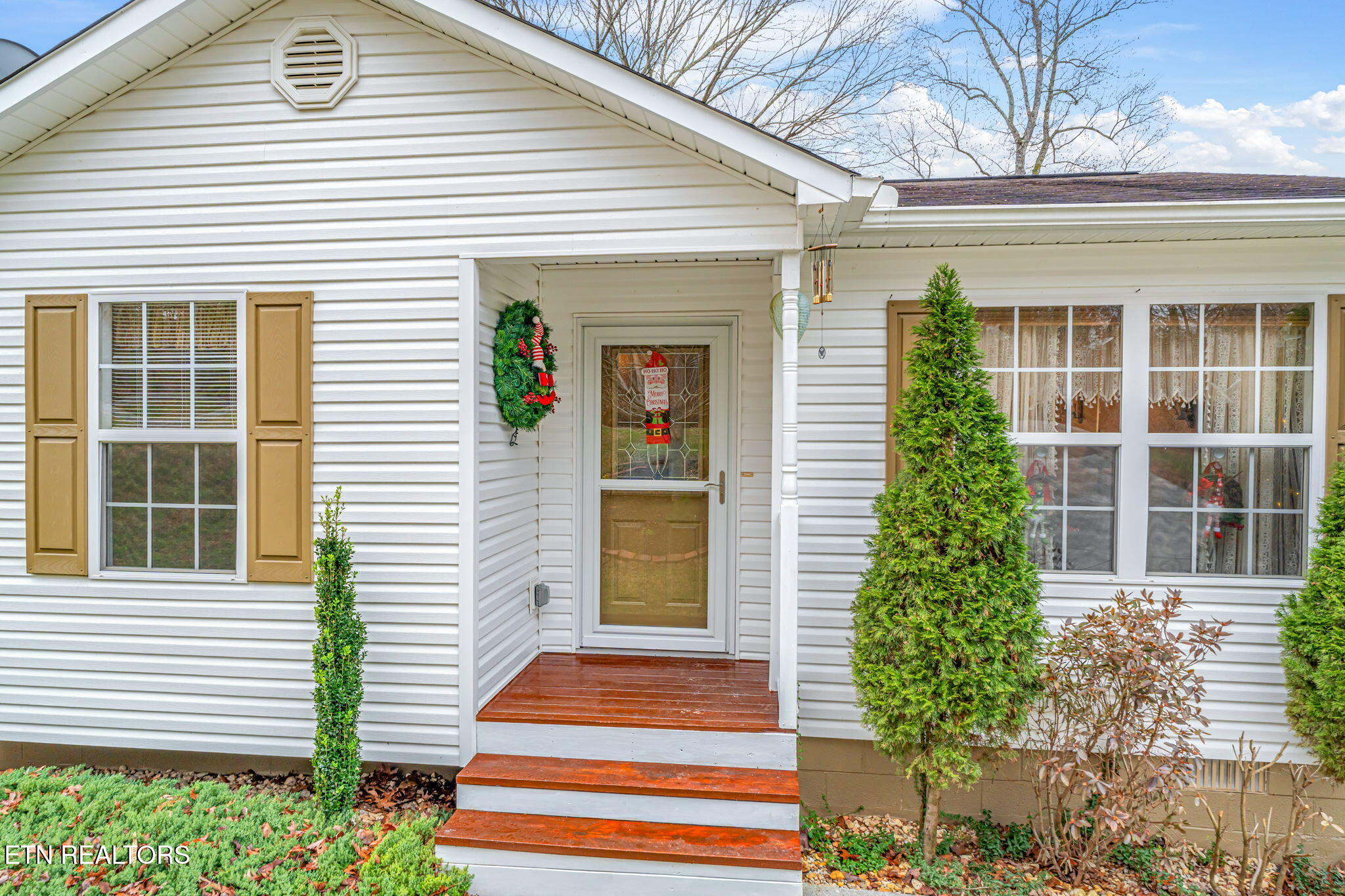 124 Mac Ivey Lane Lafollette TN 37766