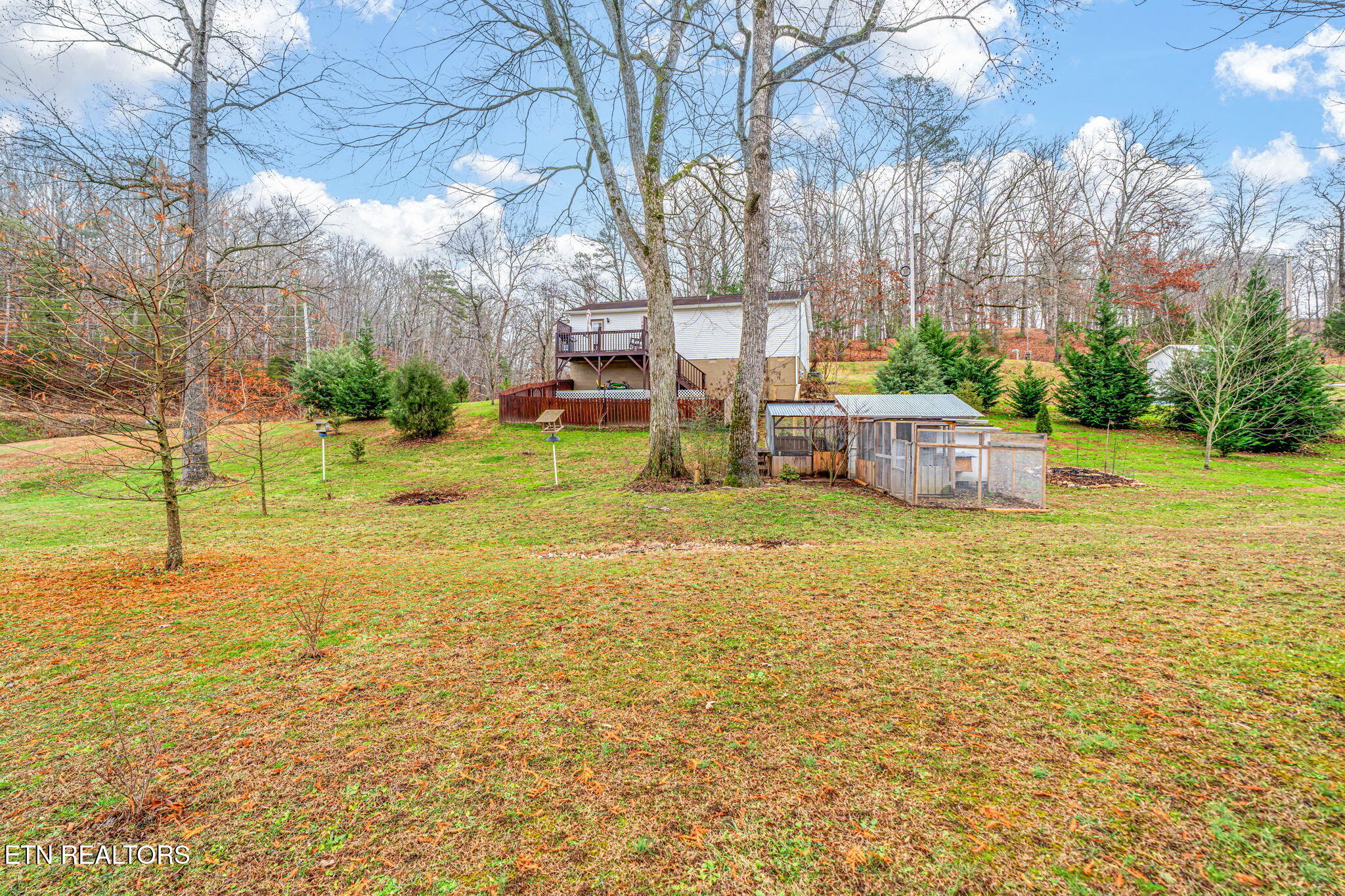 124 Mac Ivey Lane Lafollette TN 37766
