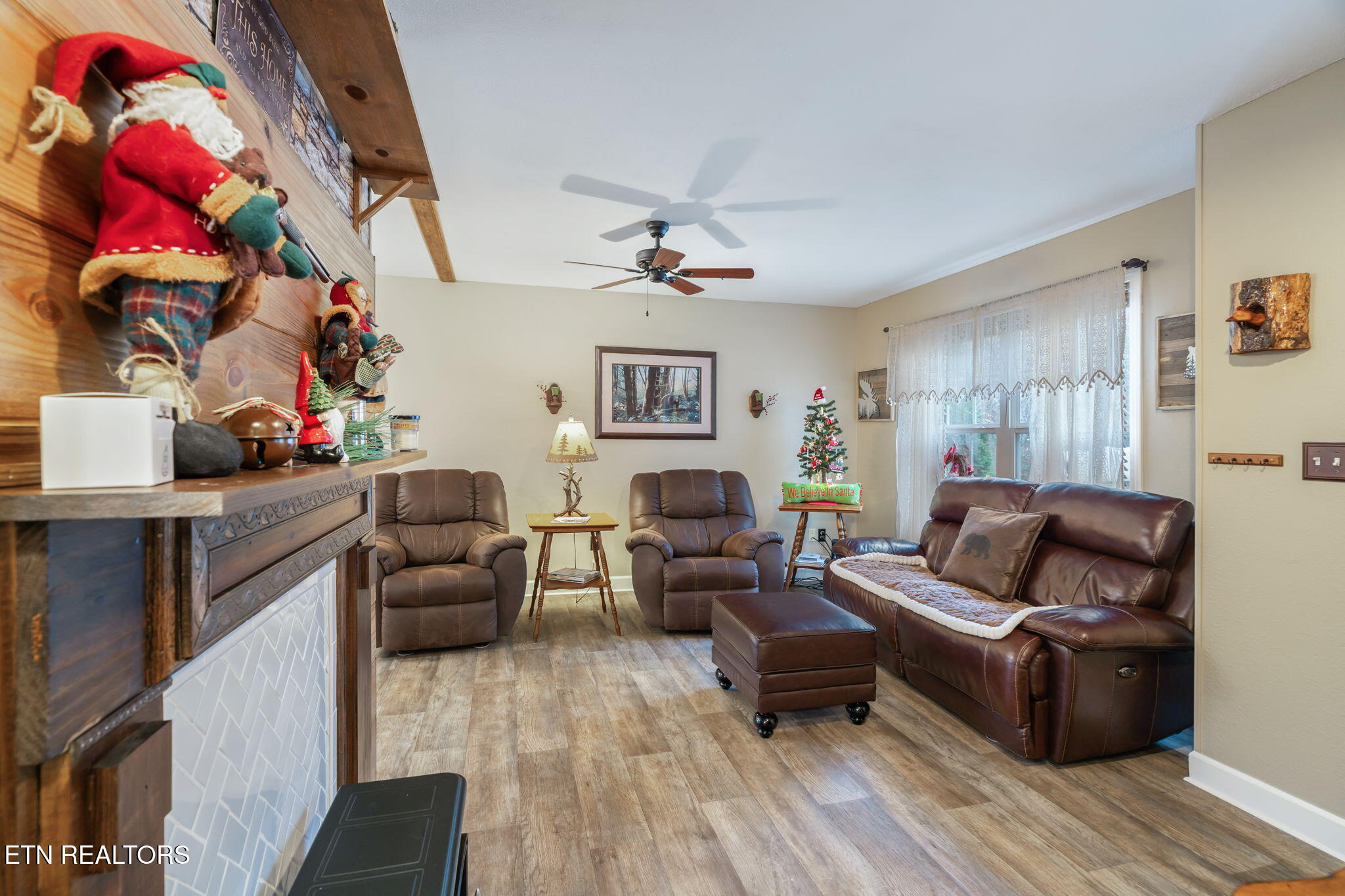 124 Mac Ivey Lane Lafollette TN 37766