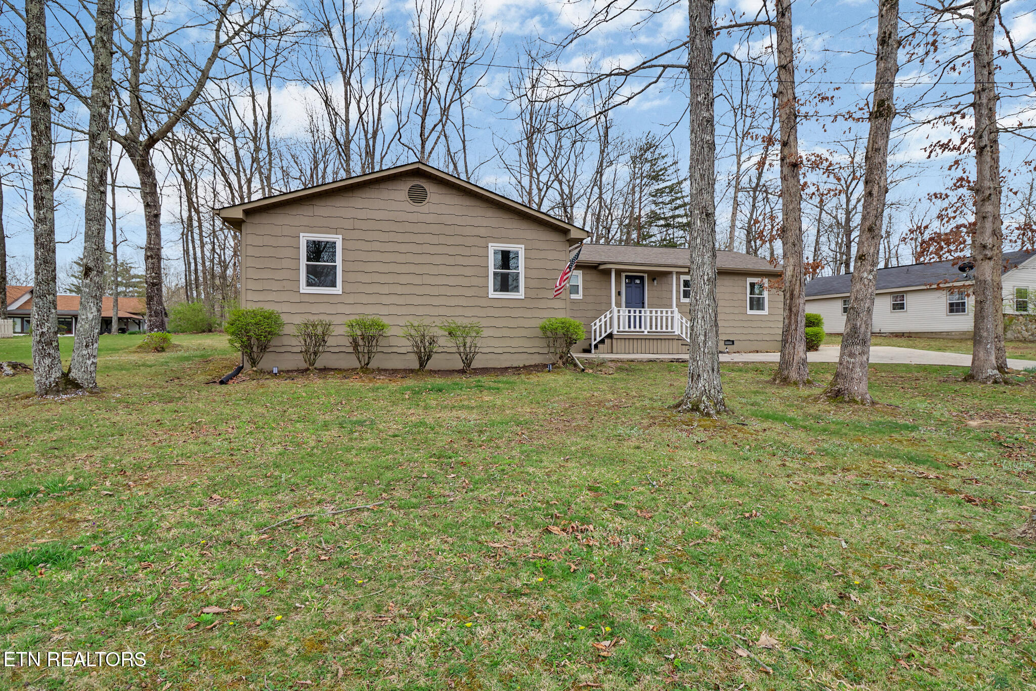 115 Eagle Lane Crossville TN 38558