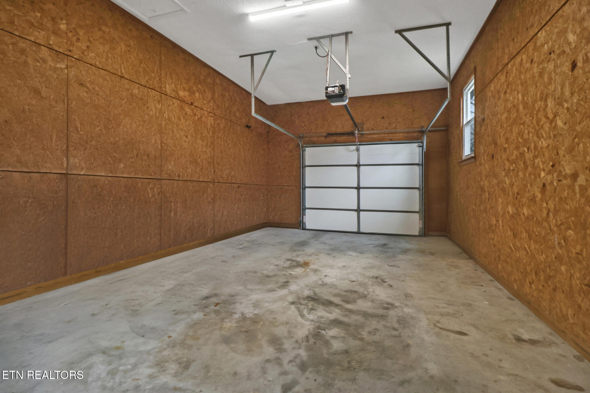 115 Eagle Lane Crossville TN 38558