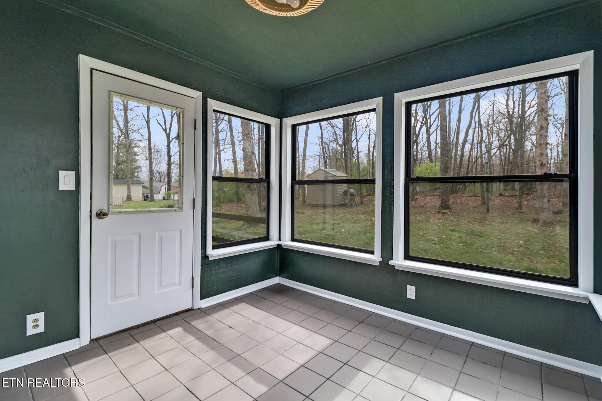 115 Eagle Lane Crossville TN 38558