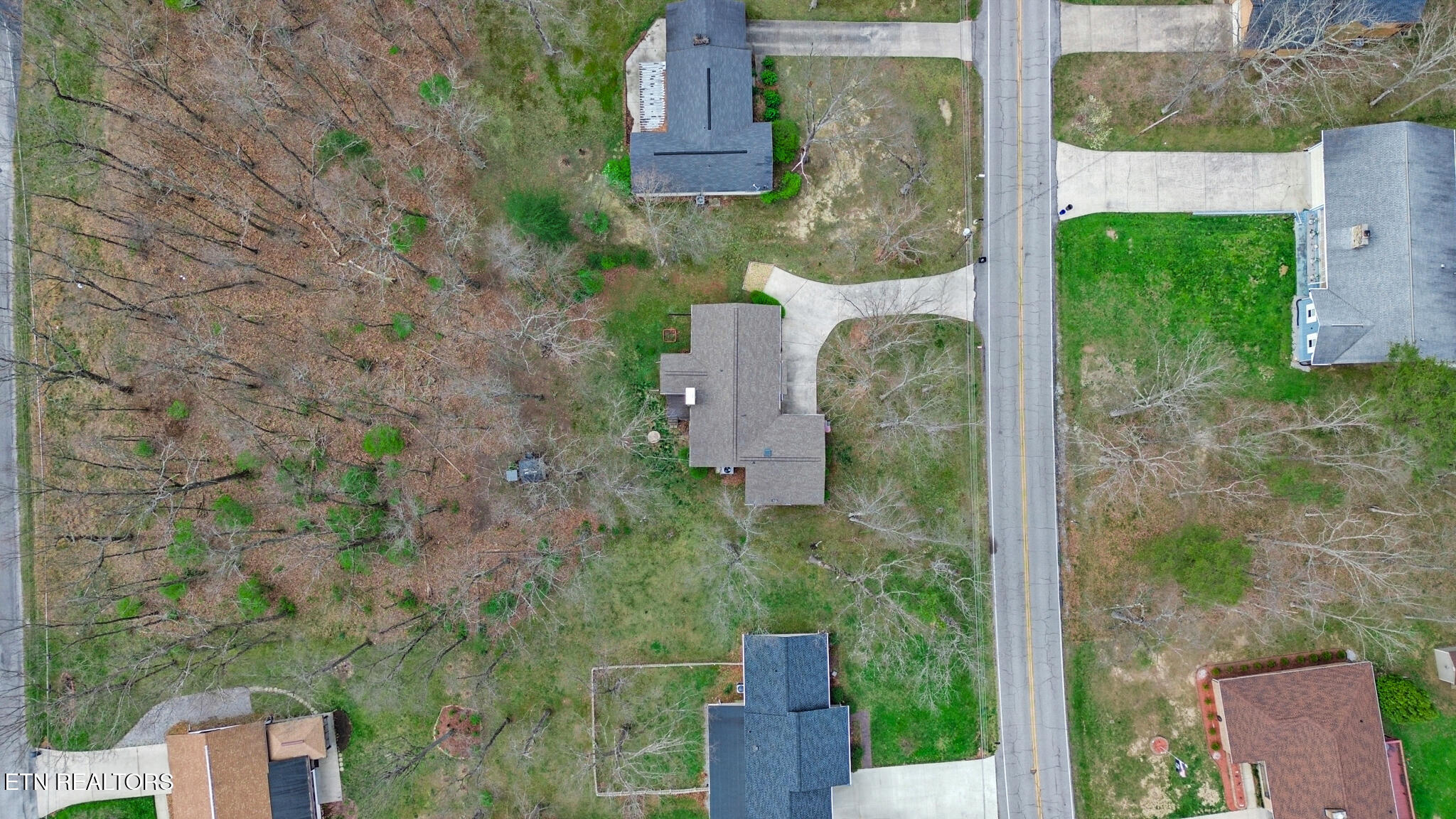 115 Eagle Lane Crossville TN 38558
