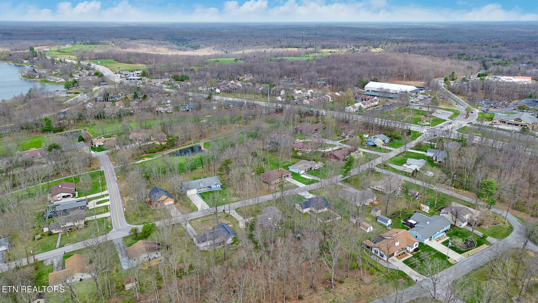 115 Eagle Lane Crossville TN 38558