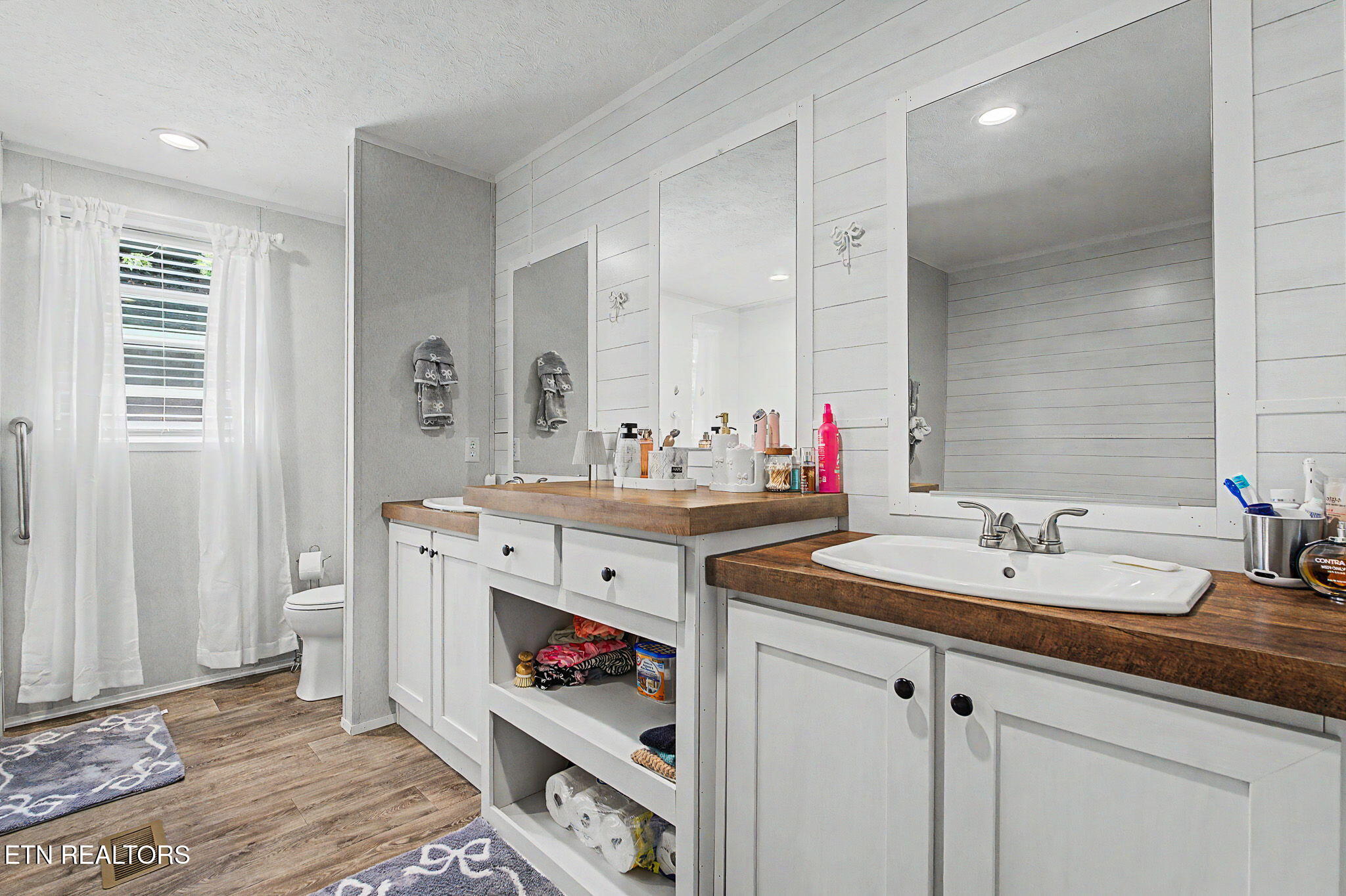 443 Cole Drive Pigeon Forge TN 37863