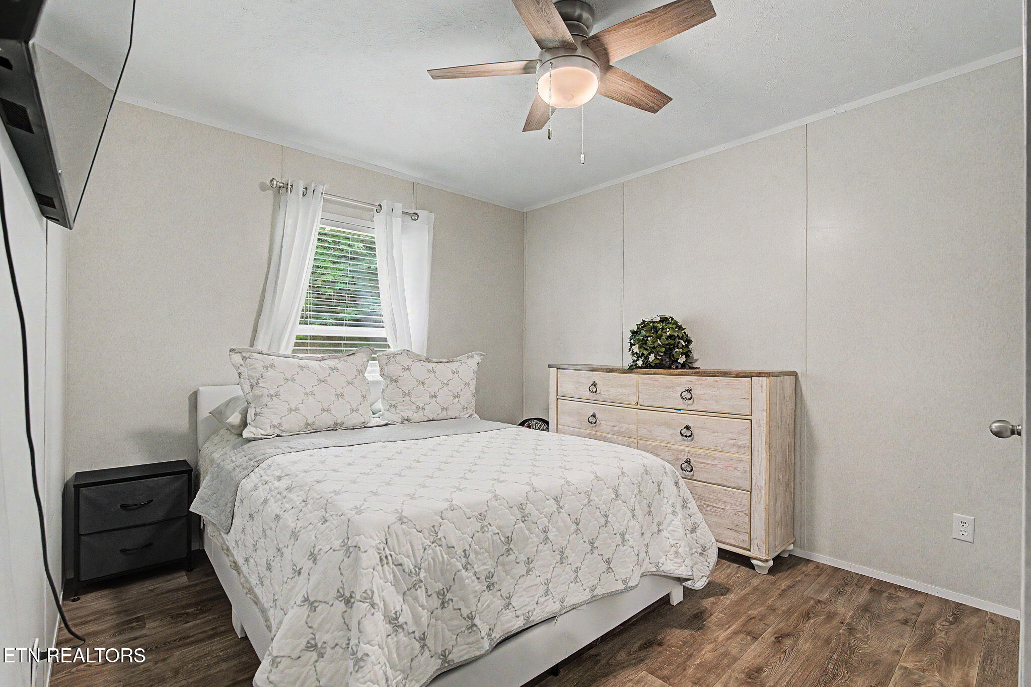 443 Cole Drive Pigeon Forge TN 37863