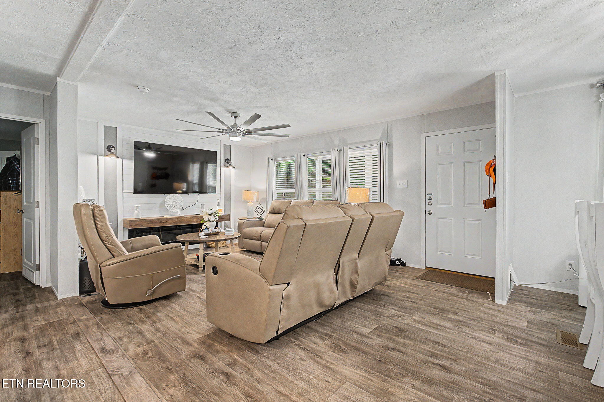 443 Cole Drive Pigeon Forge TN 37863