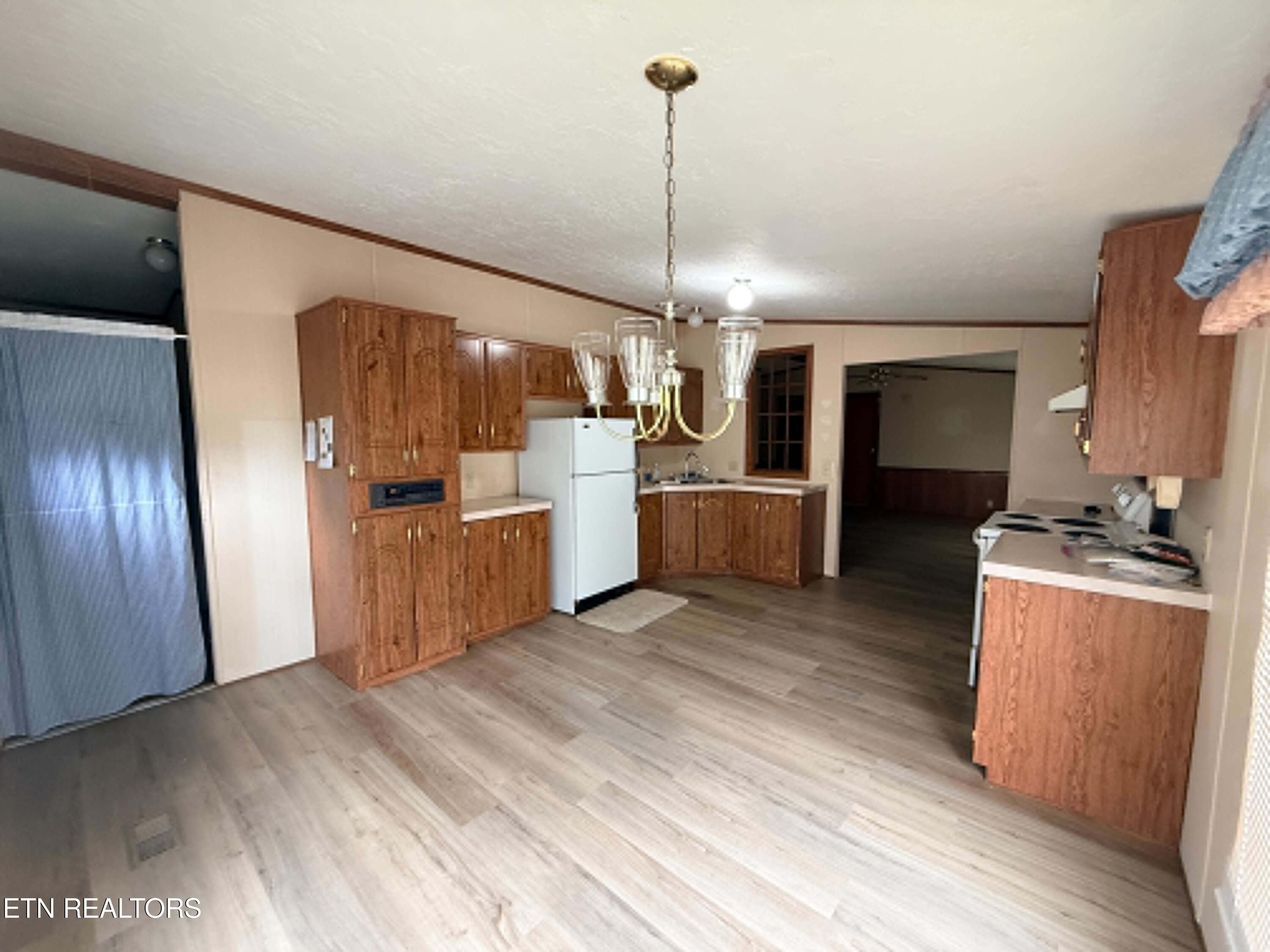 1243 Franklin Loop Clarkrange TN 38553