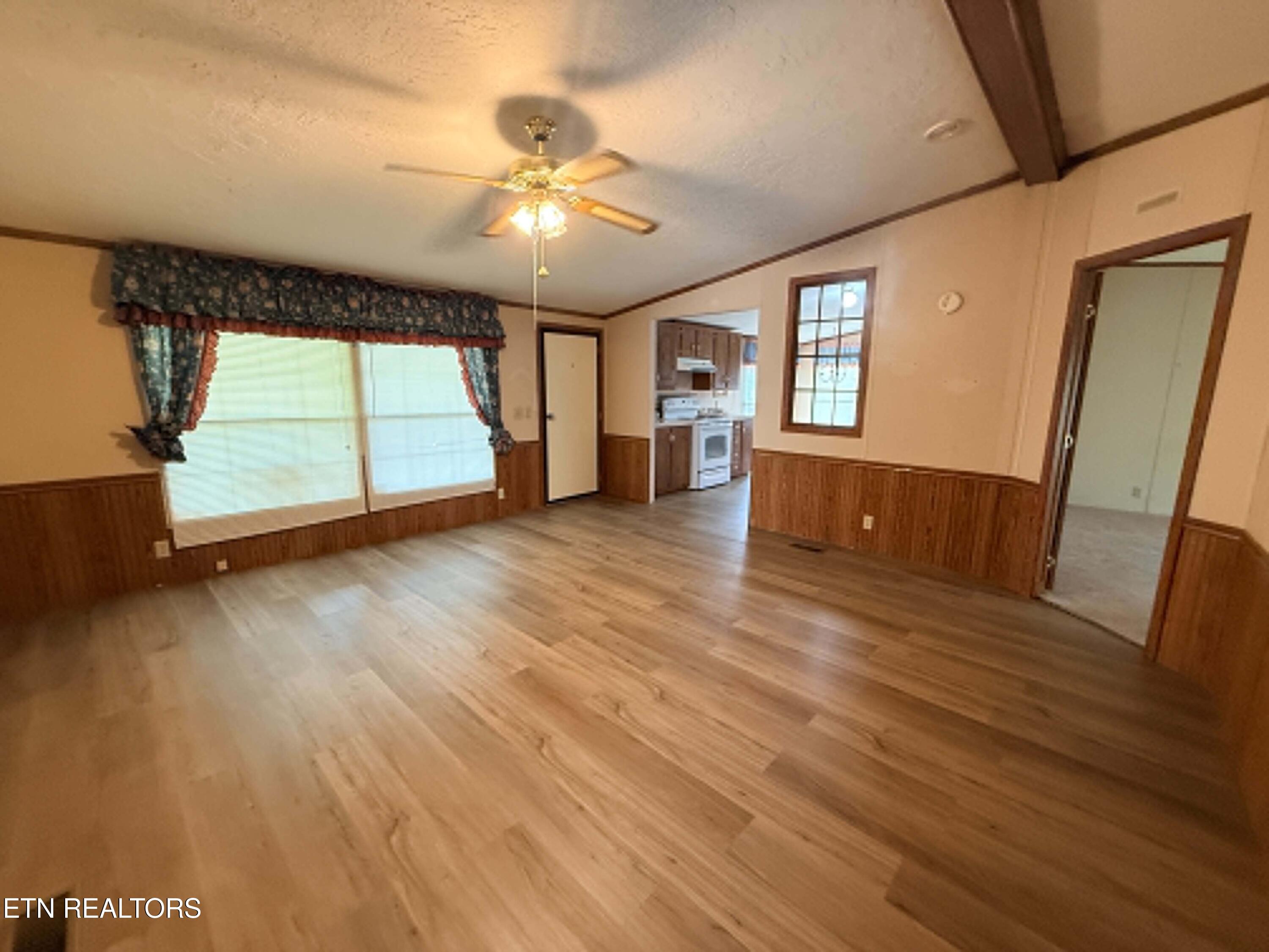 1243 Franklin Loop Clarkrange TN 38553