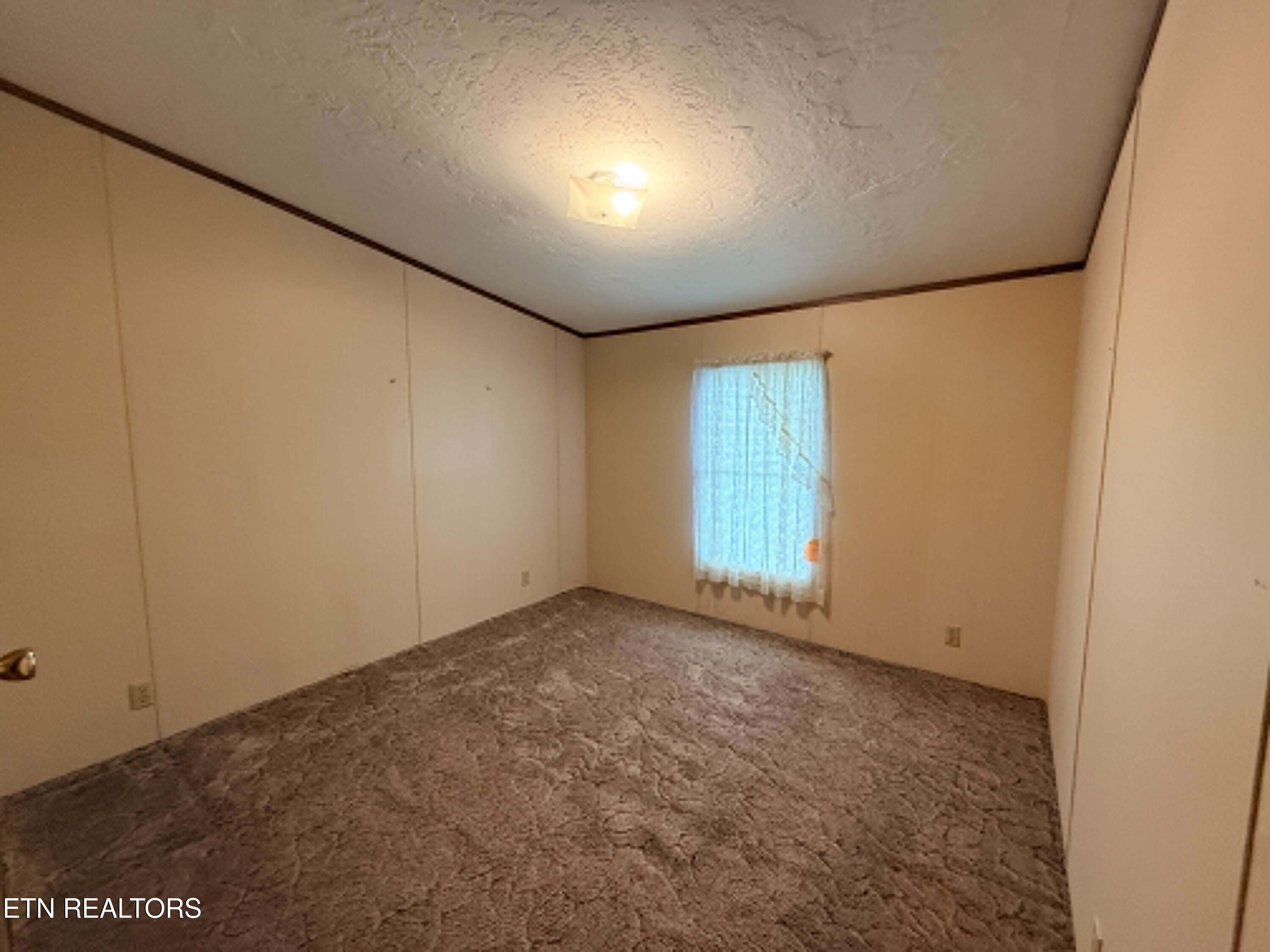 1243 Franklin Loop Clarkrange TN 38553