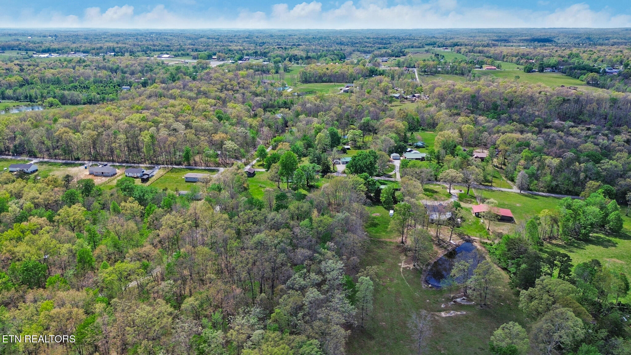 1243 Franklin Loop Clarkrange TN 38553