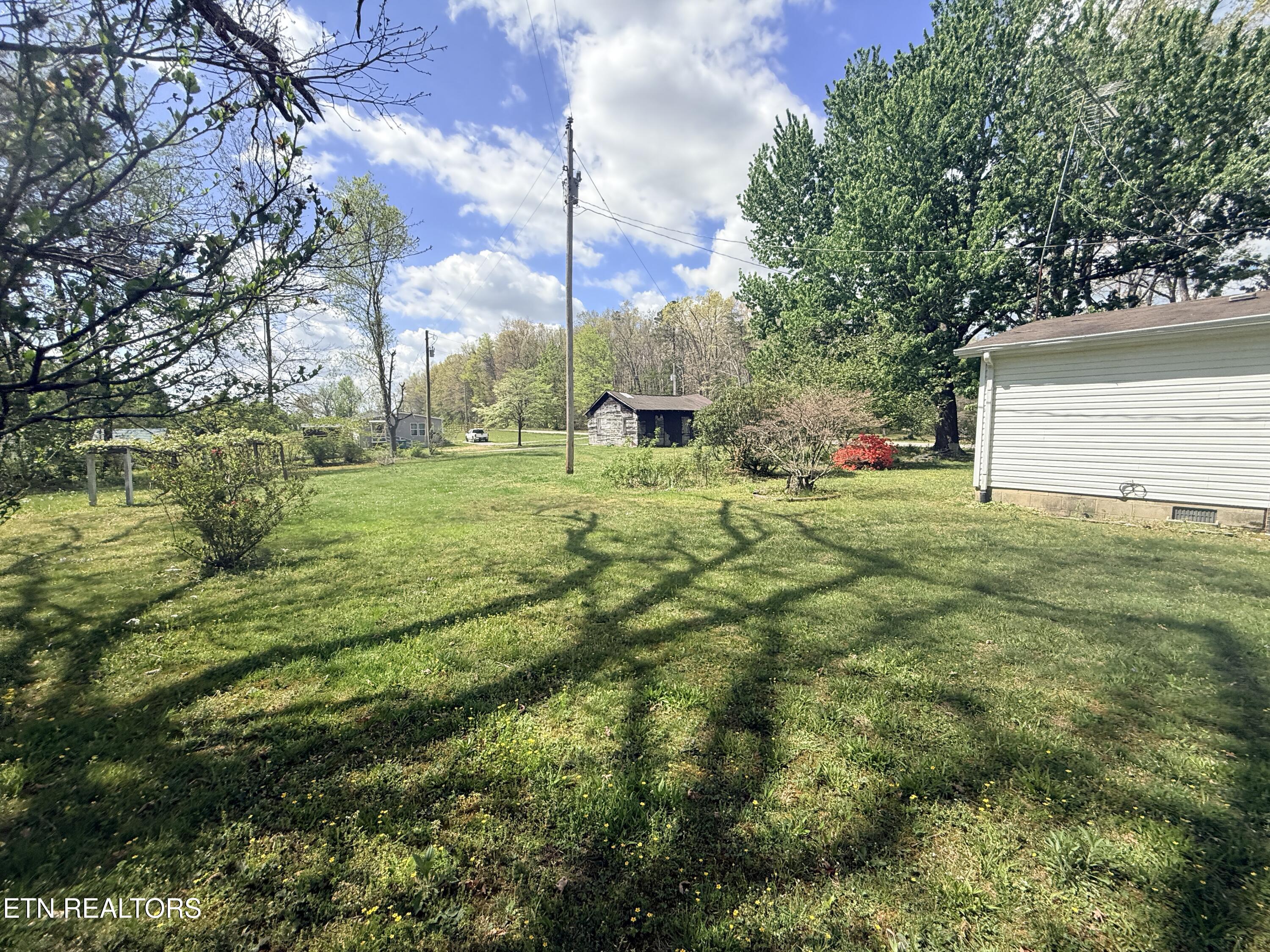 1243 Franklin Loop Clarkrange TN 38553