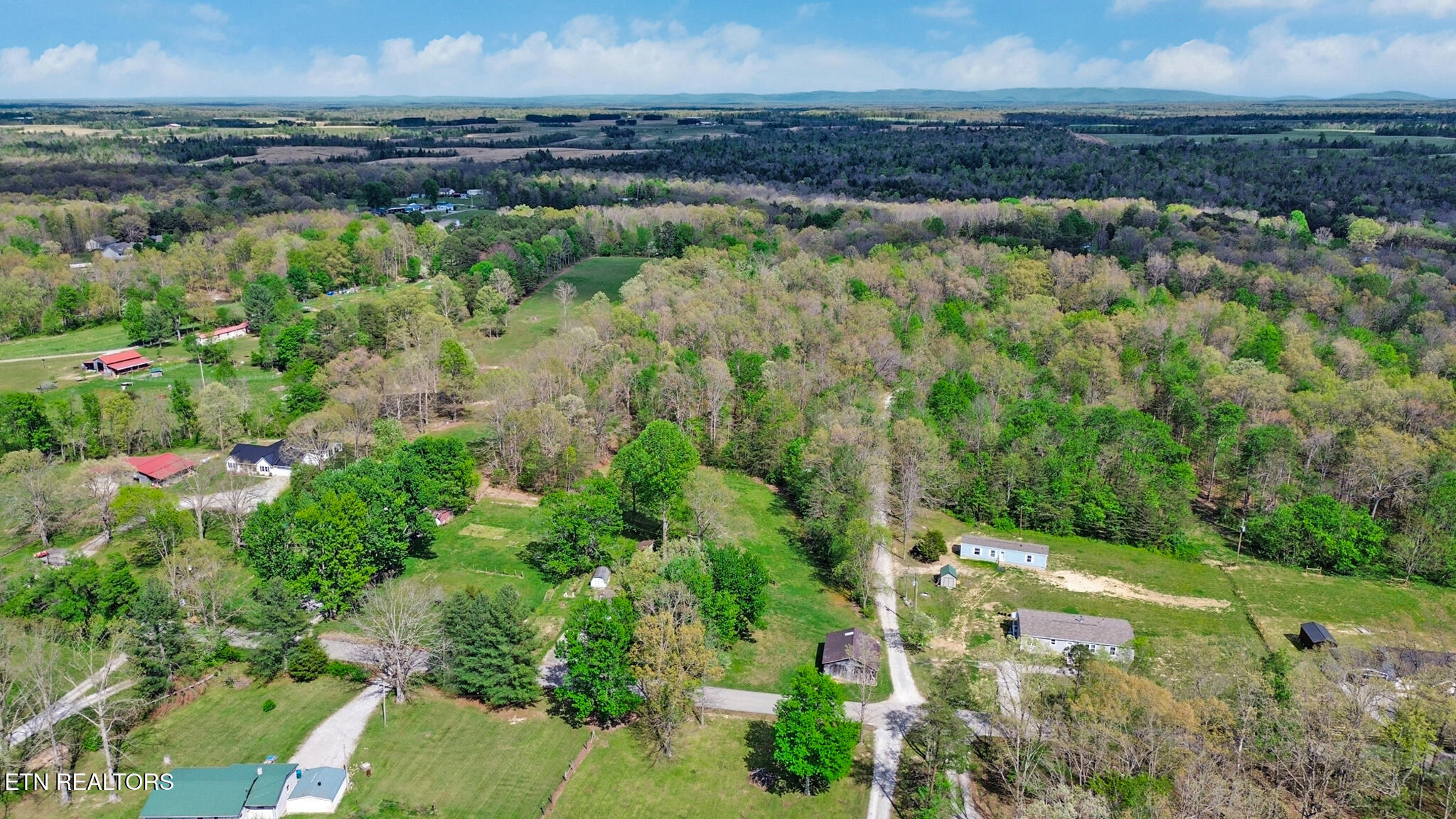 1243 Franklin Loop Clarkrange TN 38553
