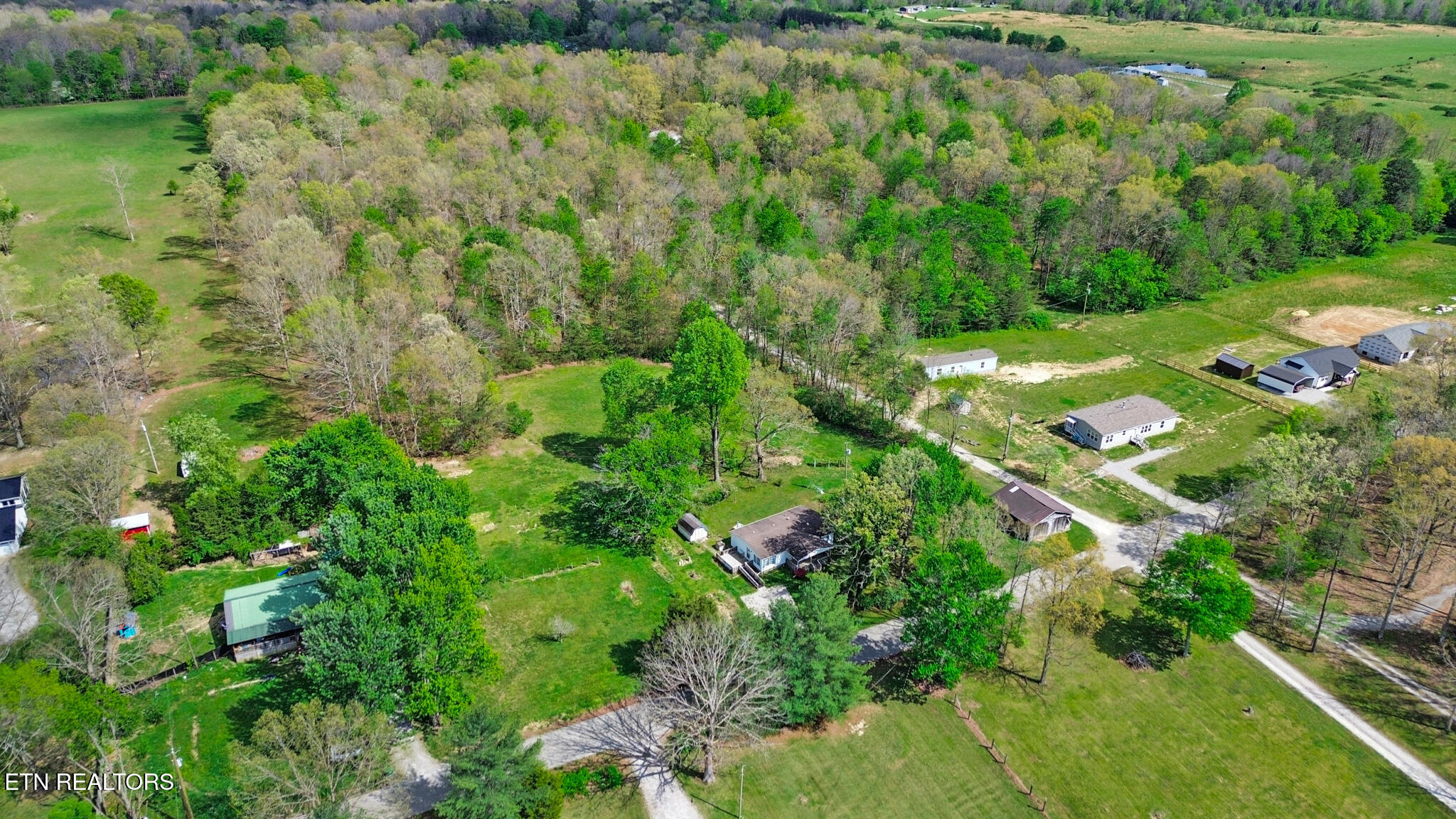 1243 Franklin Loop Clarkrange TN 38553