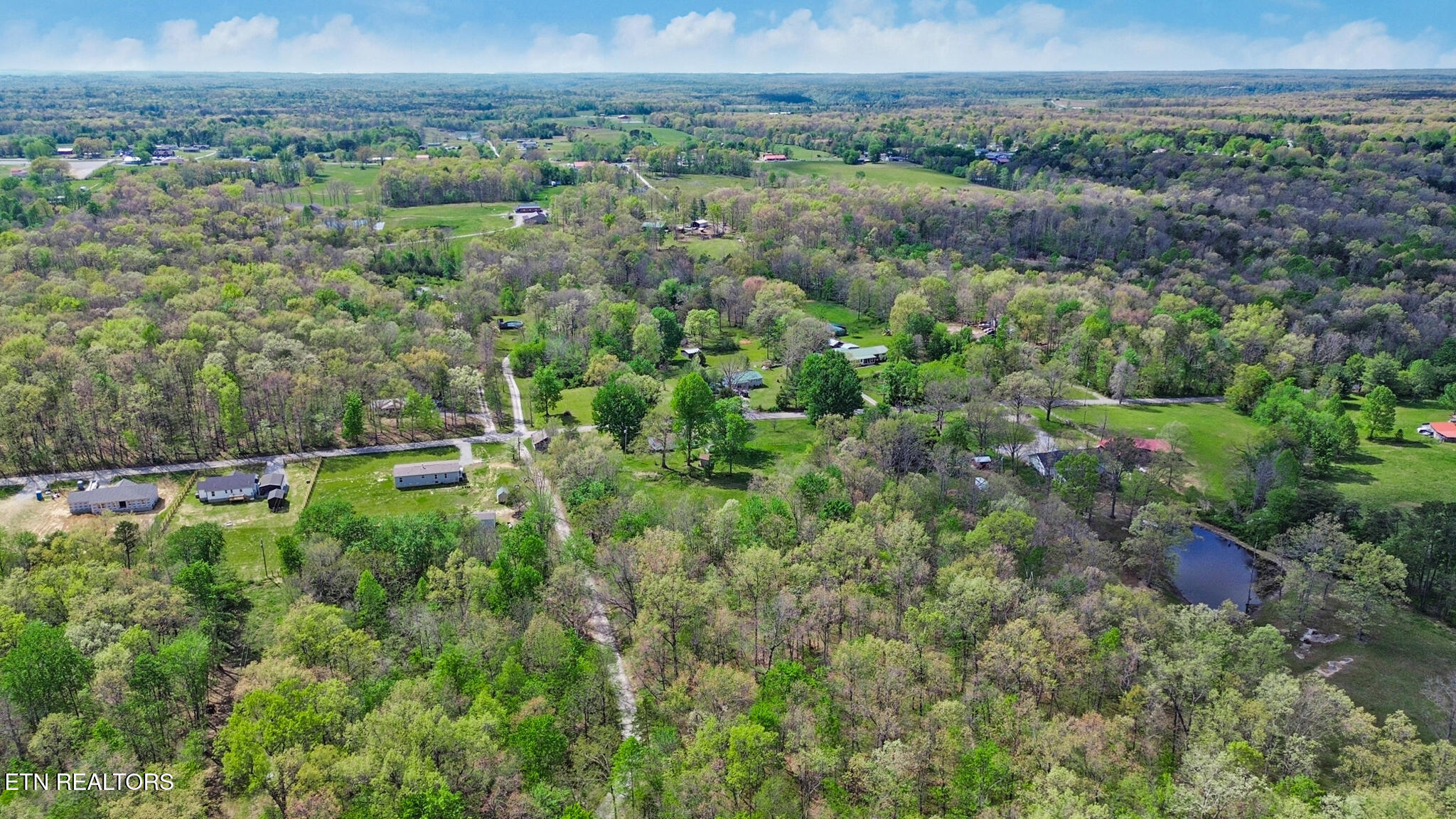 1243 Franklin Loop Clarkrange TN 38553