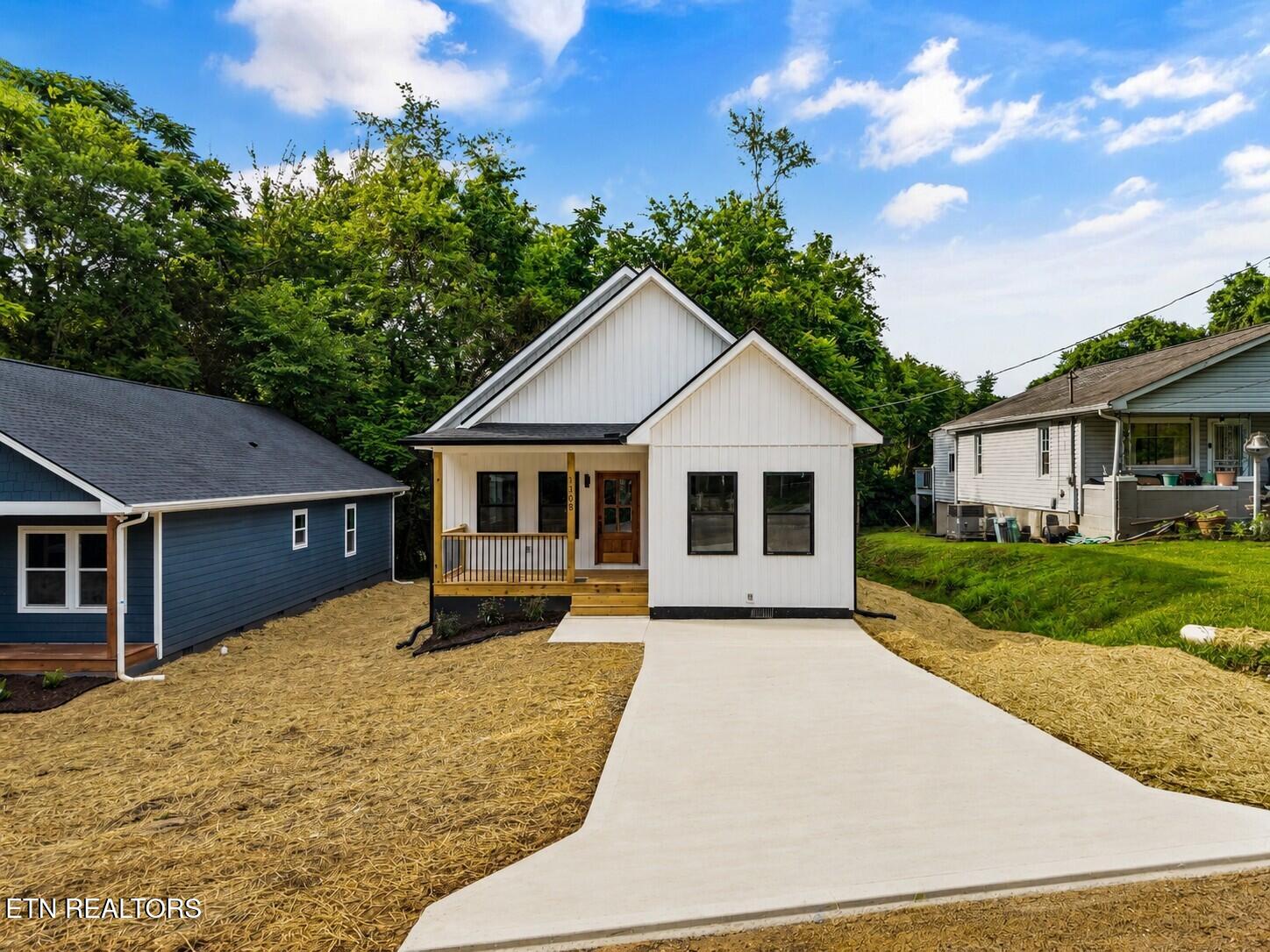1308 NE Ezell Street Knoxville TN 37917