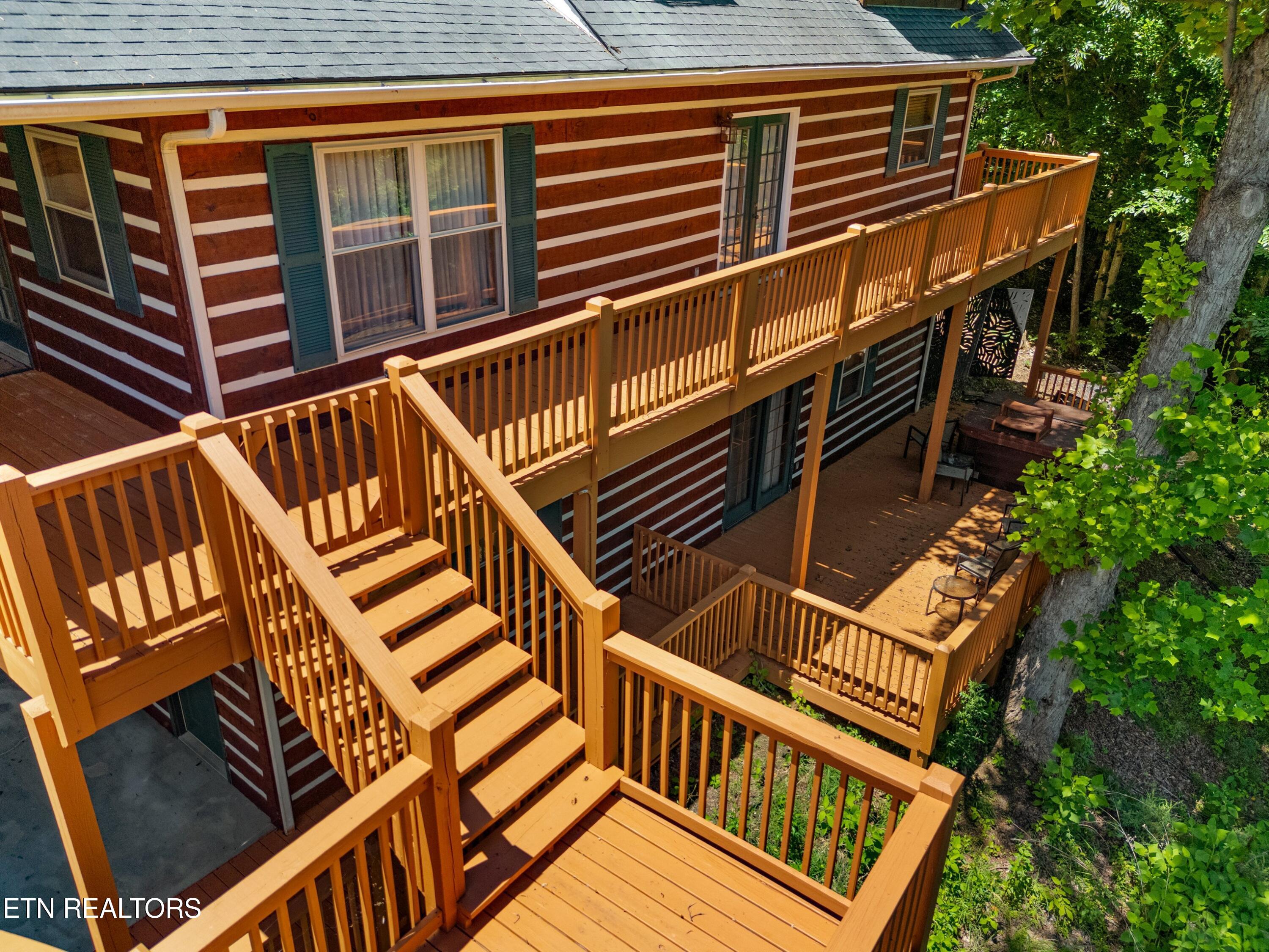 429 Filet Lane Dandridge TN 37725