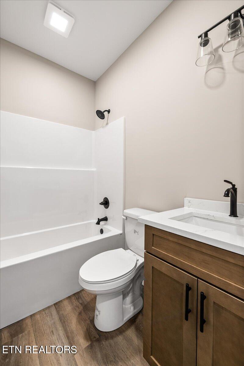 179 Storm Lane Jacksboro TN 37757