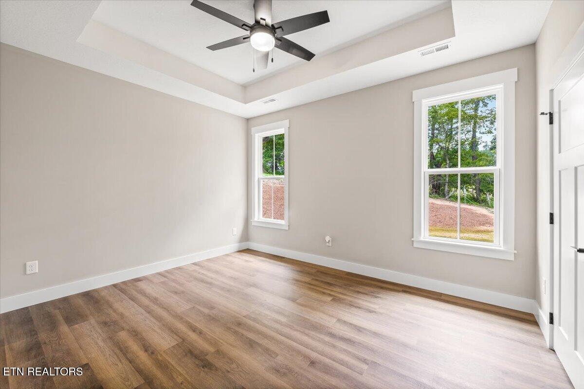 179 Storm Lane Jacksboro TN 37757