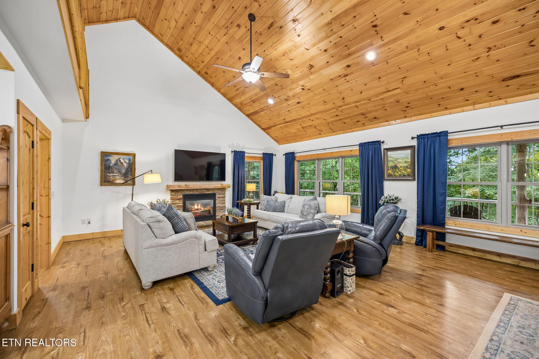 575 Russell Road Sharps Chapel TN 37866