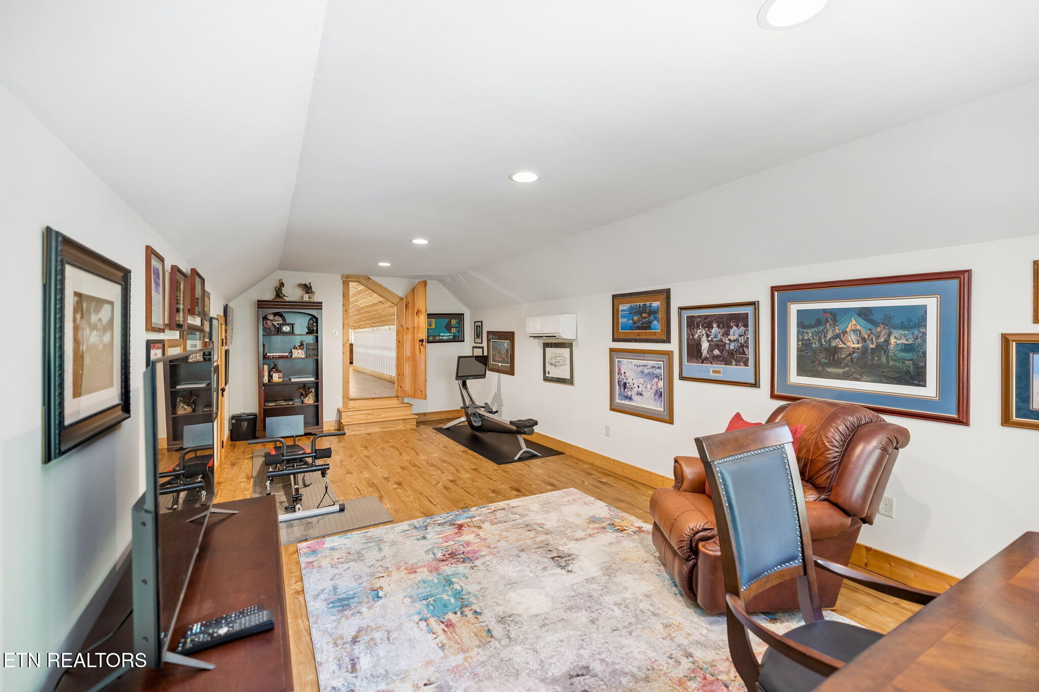 575 Russell Road Sharps Chapel TN 37866