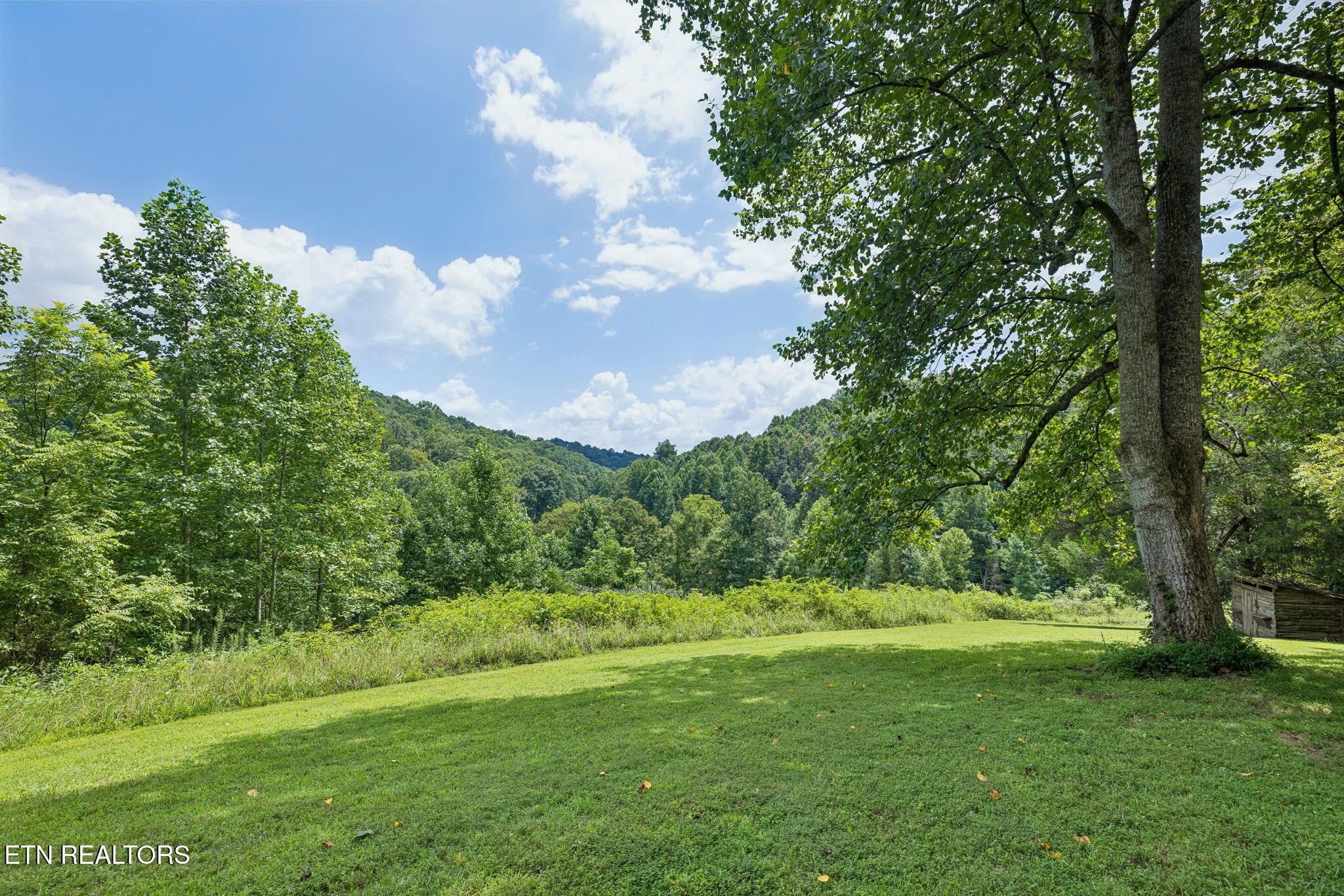 575 Russell Road Sharps Chapel TN 37866