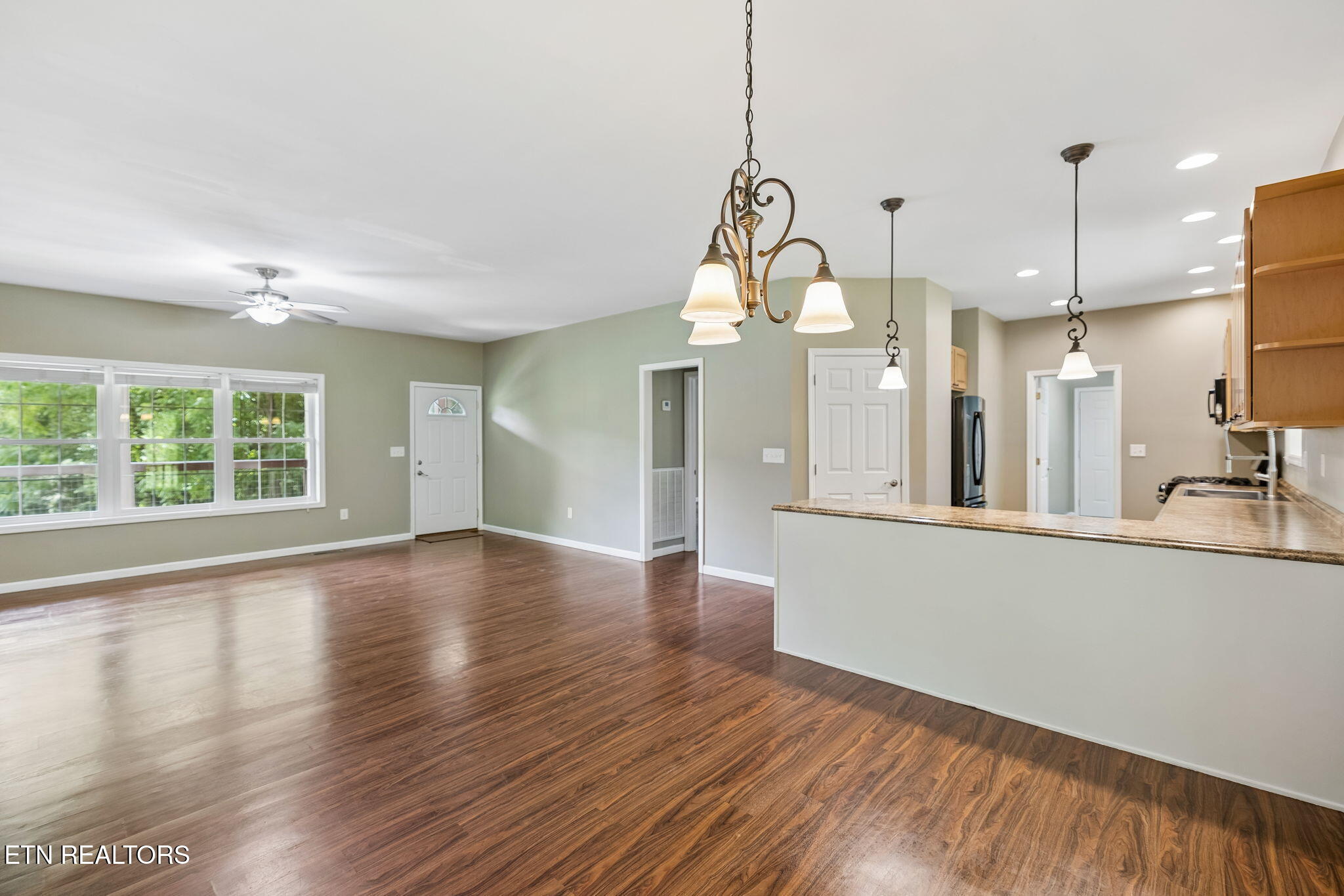 575 Russell Road Sharps Chapel TN 37866