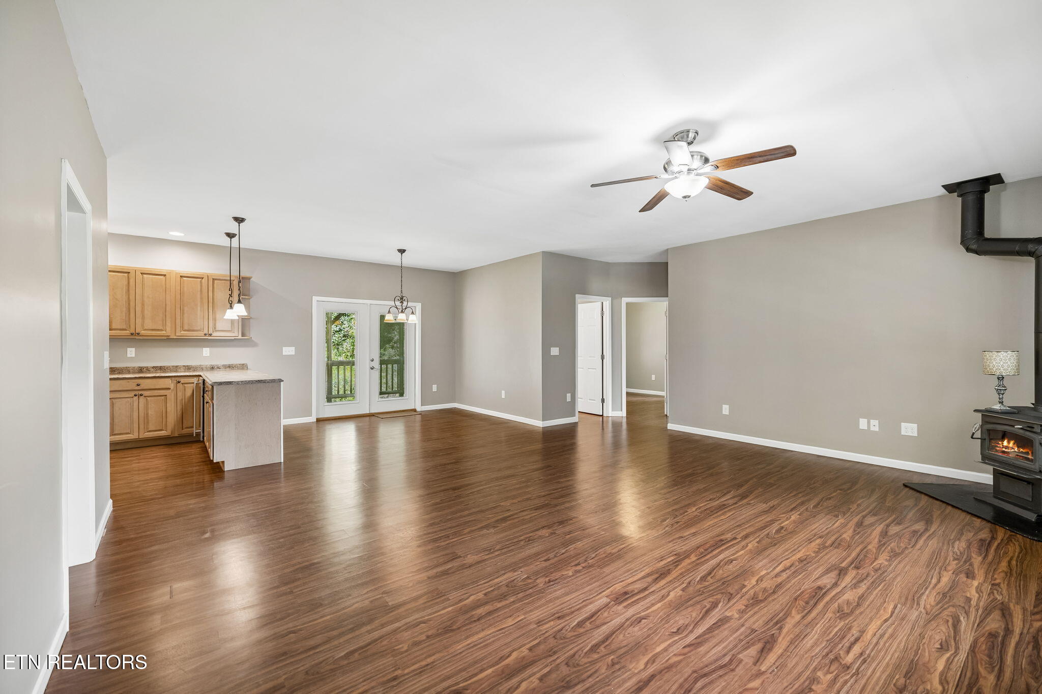 575 Russell Road Sharps Chapel TN 37866