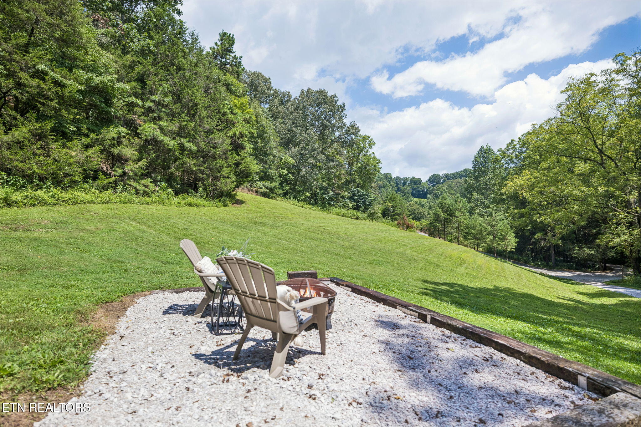 575 Russell Road Sharps Chapel TN 37866