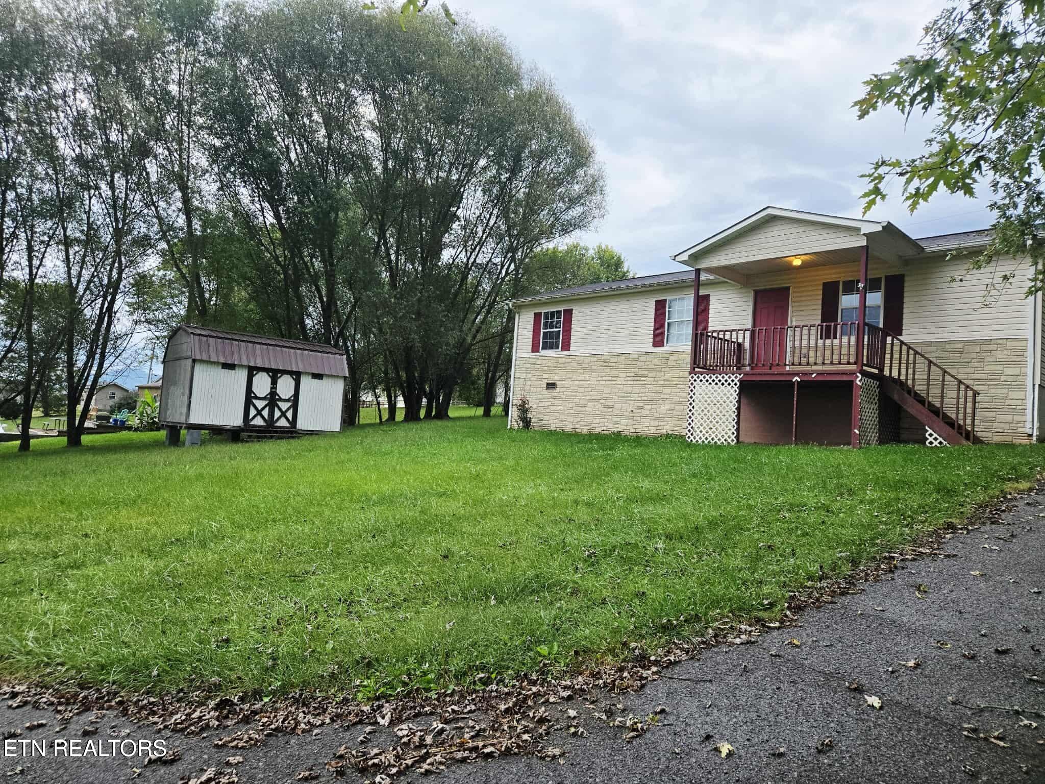141 Mattie Lane Tazewell TN 37879