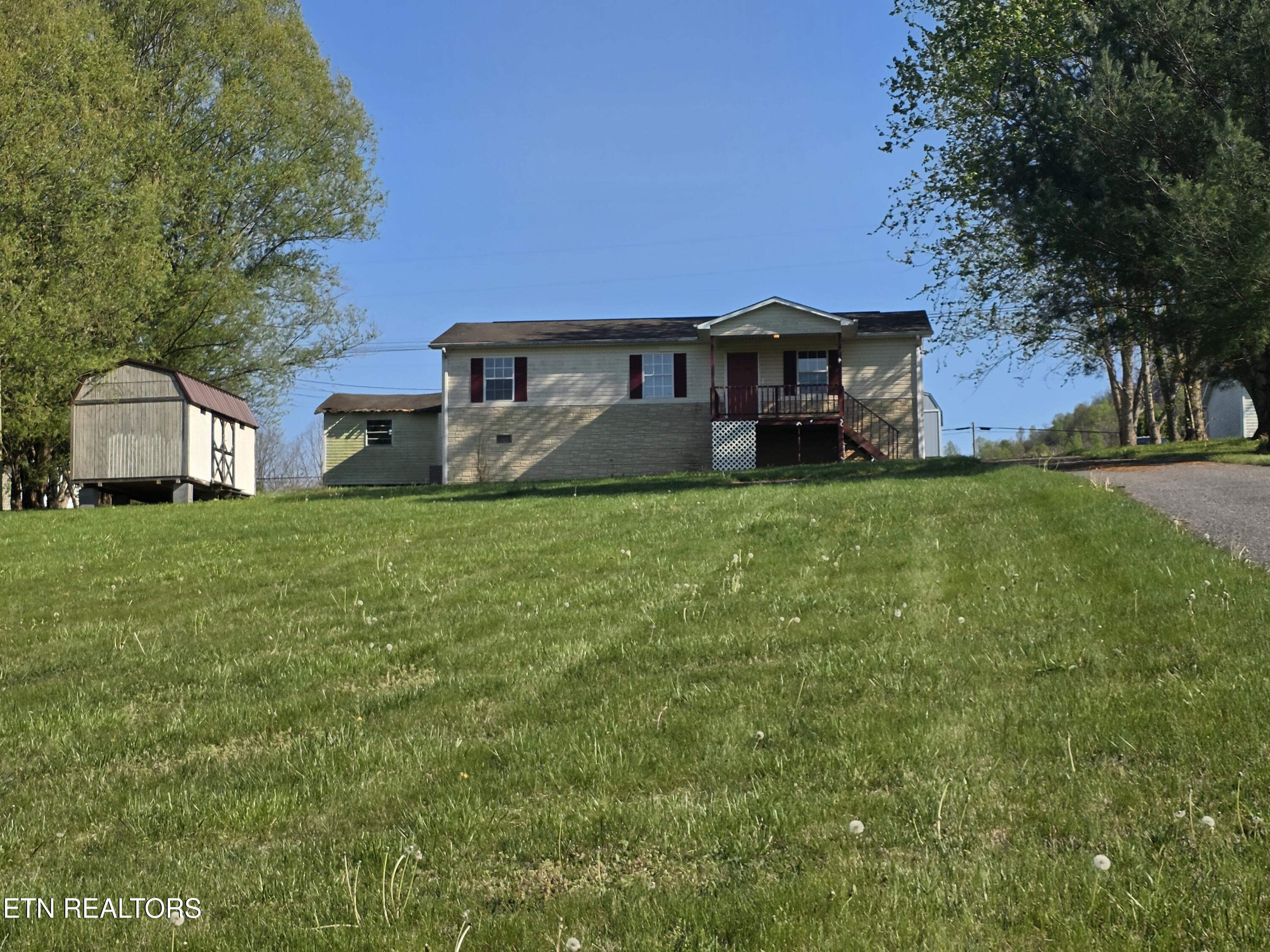 141 Mattie Lane Tazewell TN 37879