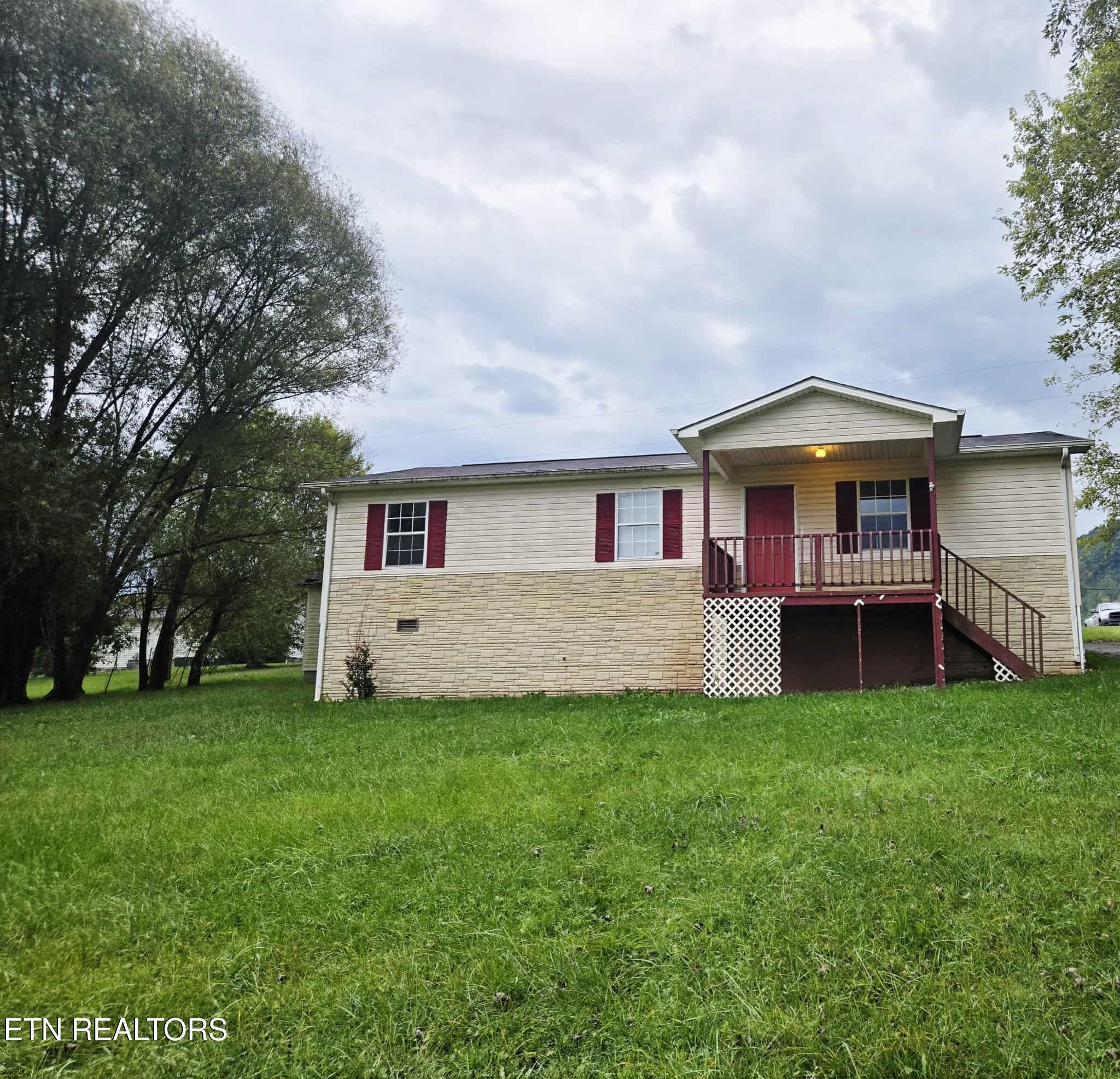 141 Mattie Lane Tazewell TN 37879