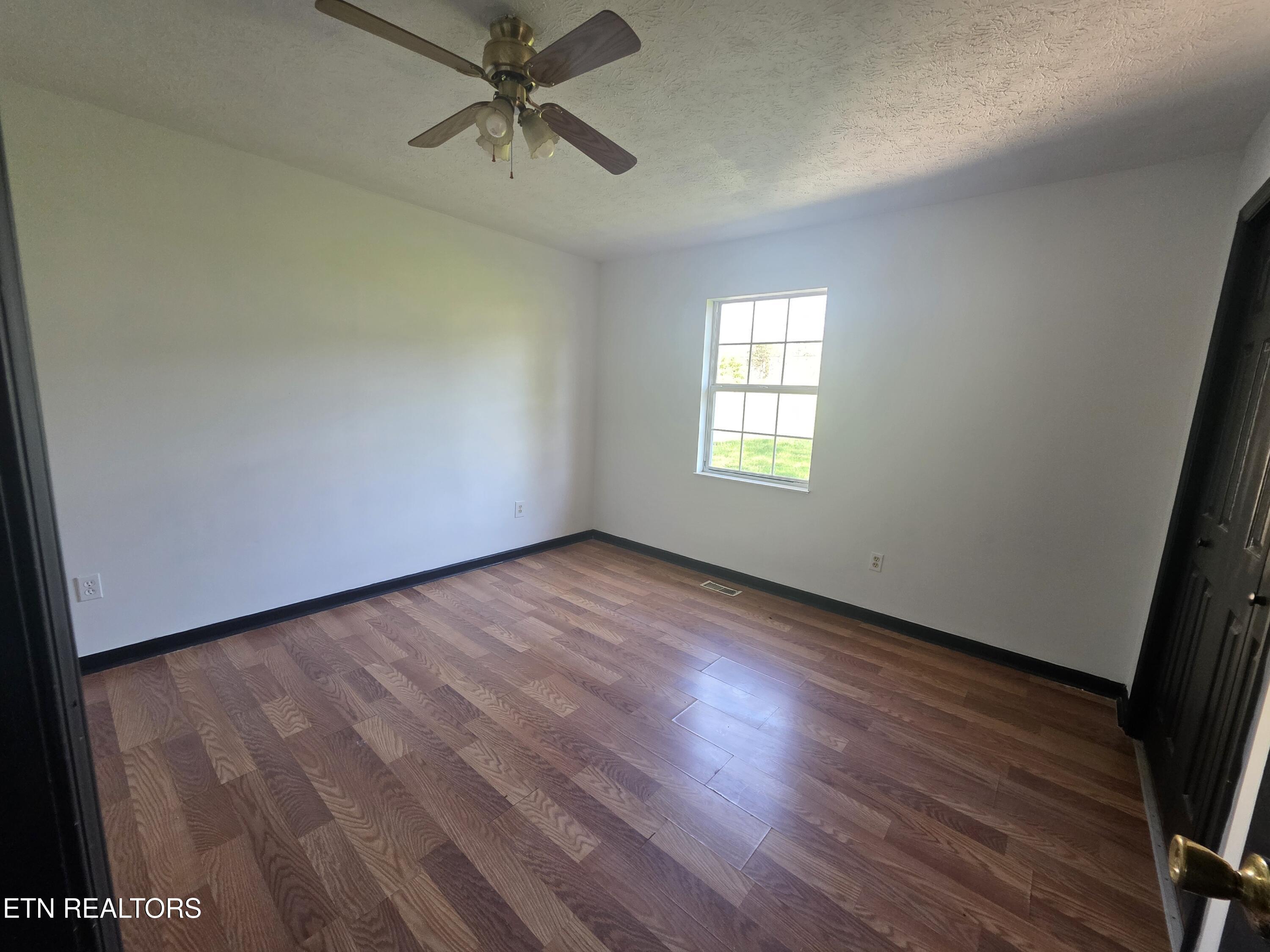 141 Mattie Lane Tazewell TN 37879